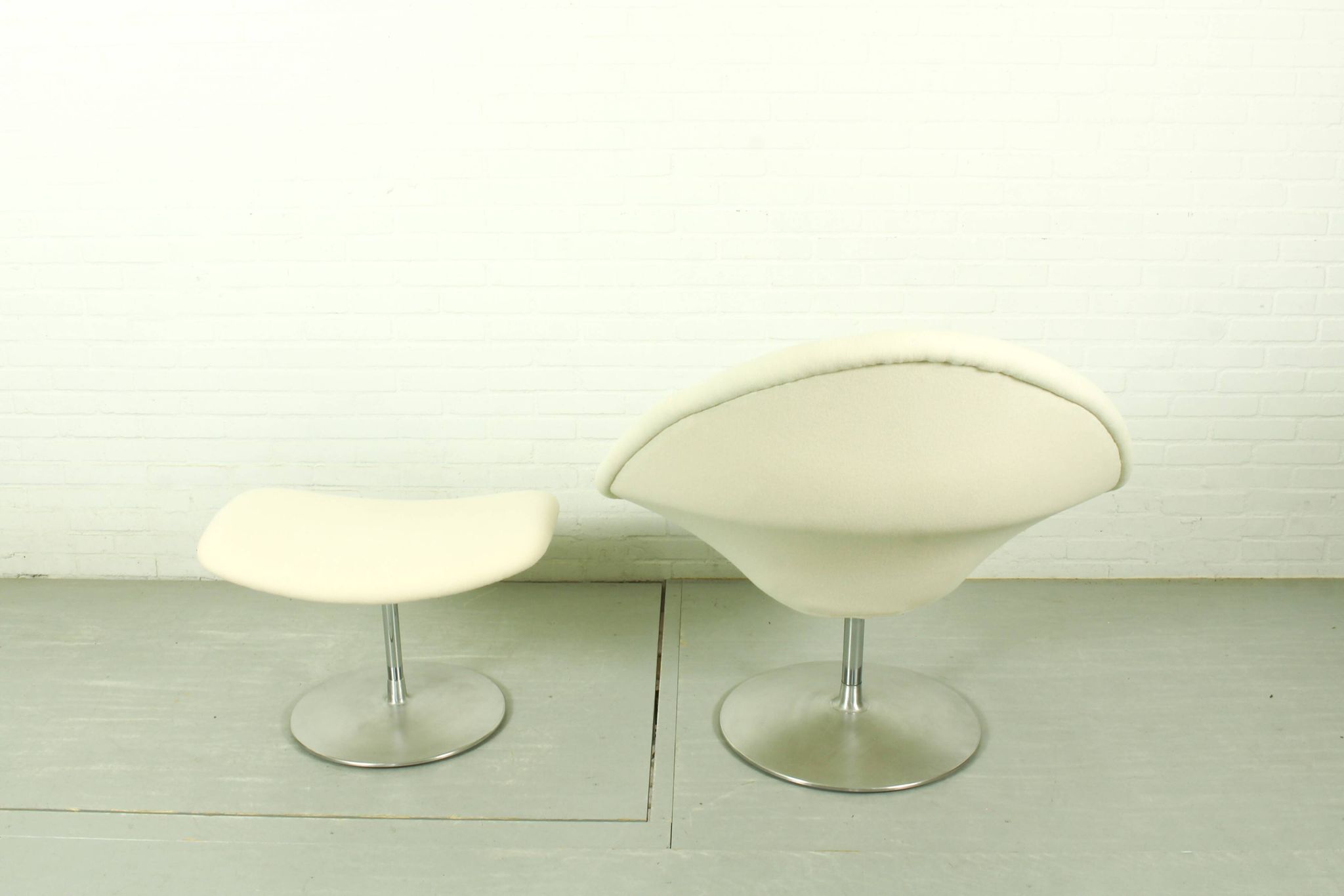 Iconic Pierre Paulin "Globe" Chair & Ottoman for Artifort