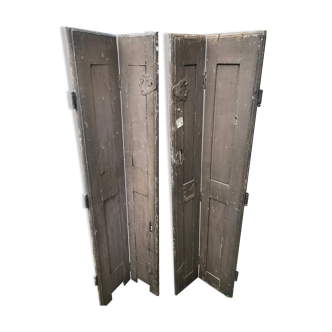 Pair of wooden screens