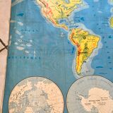 School map of the world / political and physical planisphere 60s
