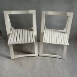 Pair of wooden folding chairs from the 60s