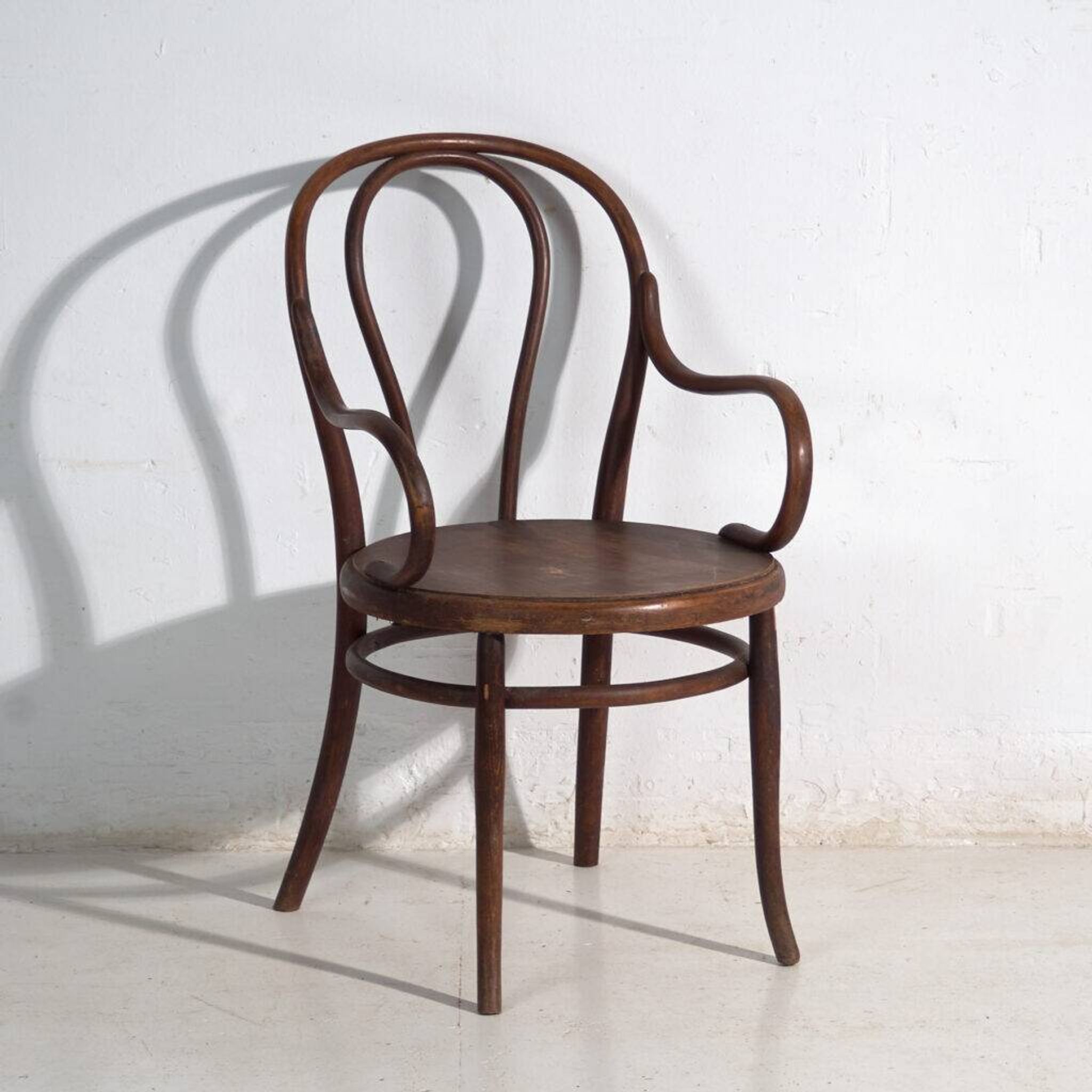 Antique bentwood armchair Thonet – Central Europe, circa 1900