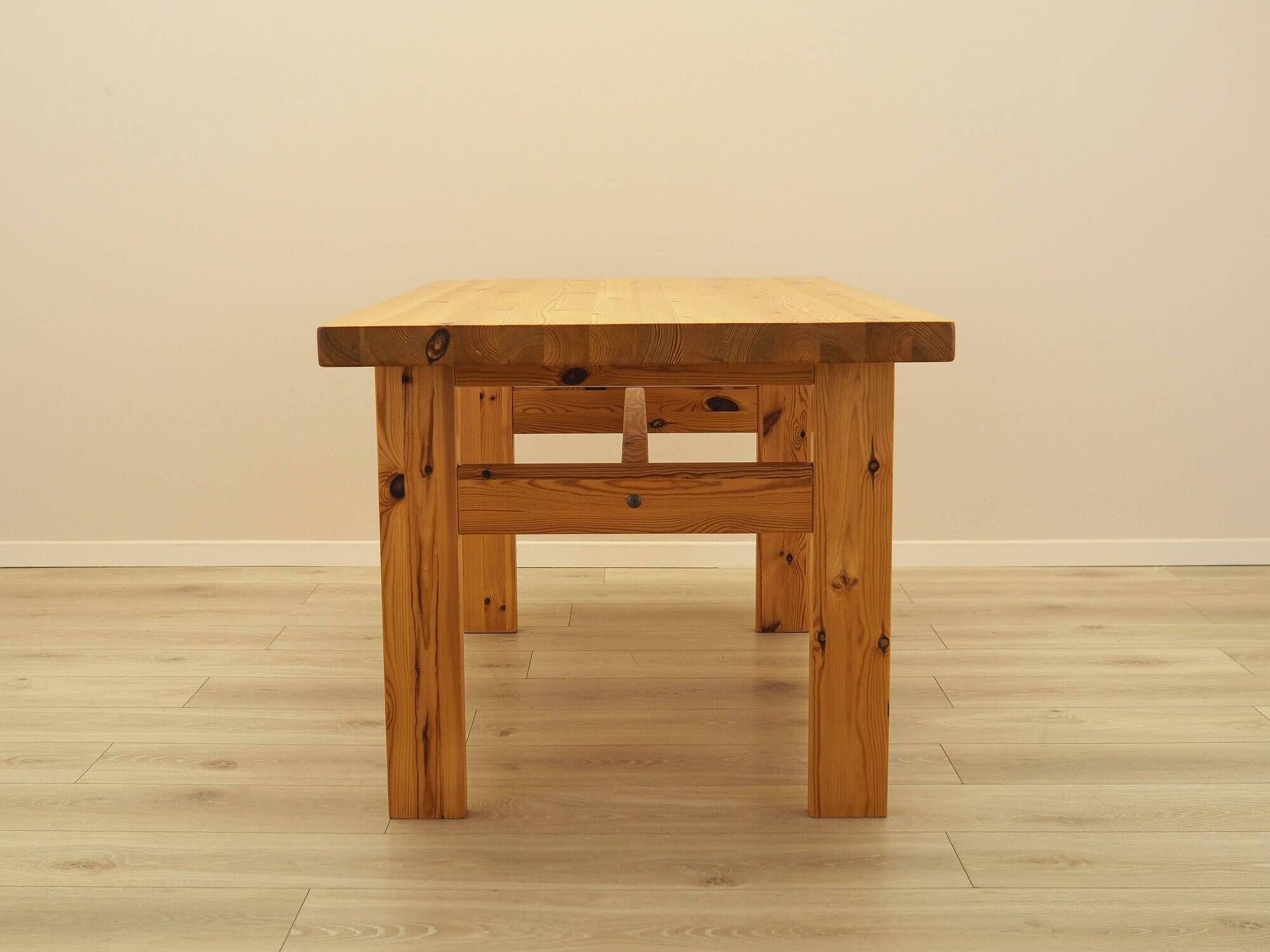 Table à manger en pin massif, Danemark, années 1980