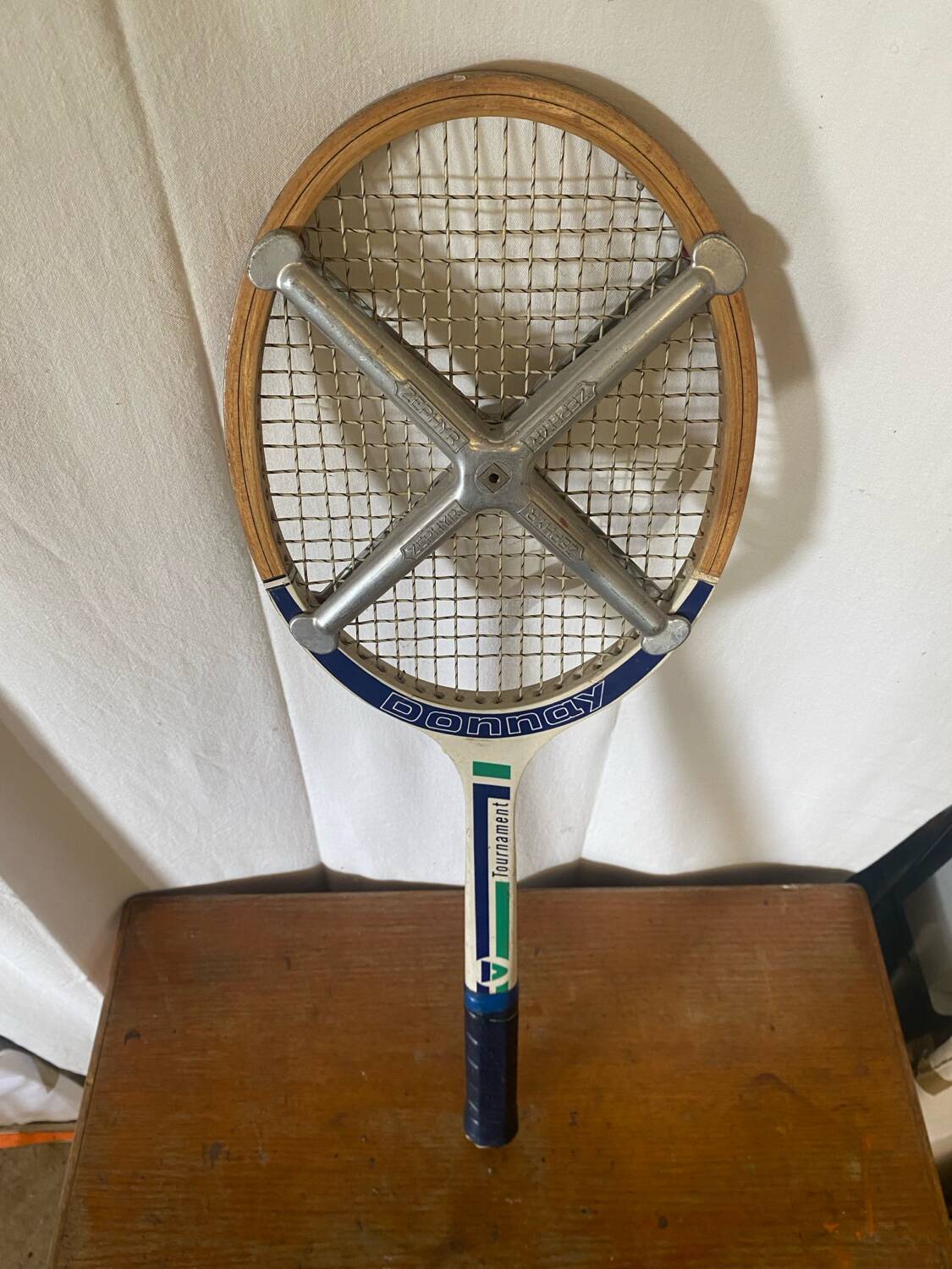 Antique wooden racket donnay wood + metal protection