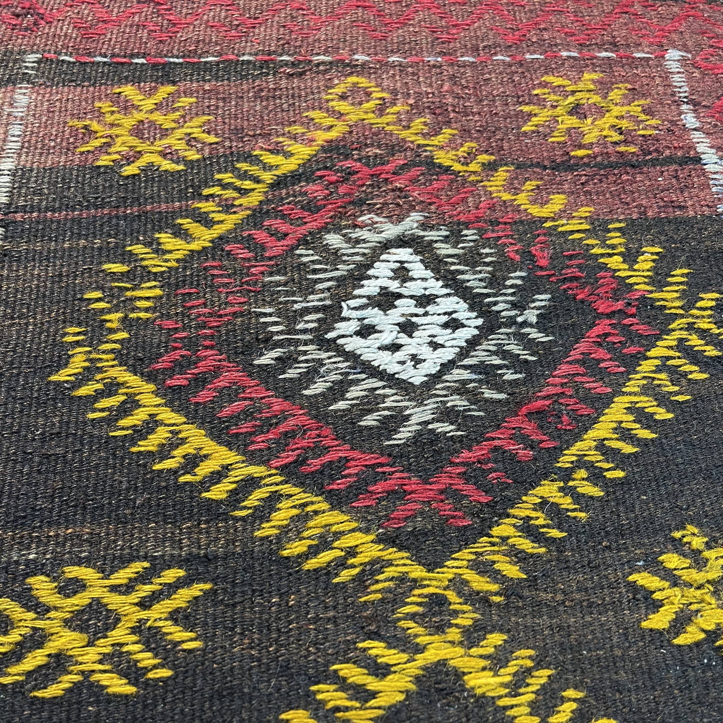 Vintage turkish kilim rug 96 x 50 cm