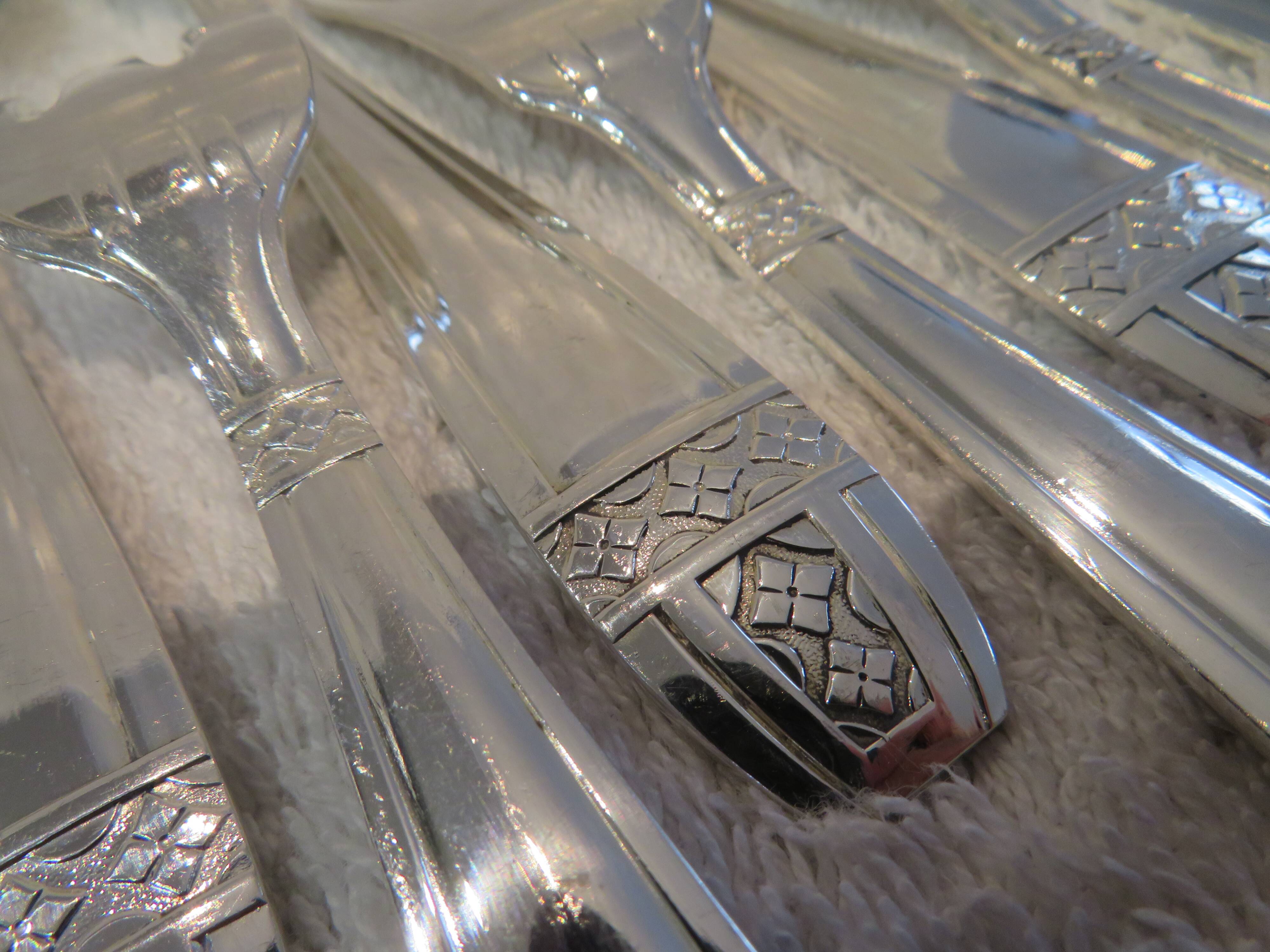 12 fish cutlery sets 24p silver plated Noel Collet Grand Prix Monaco