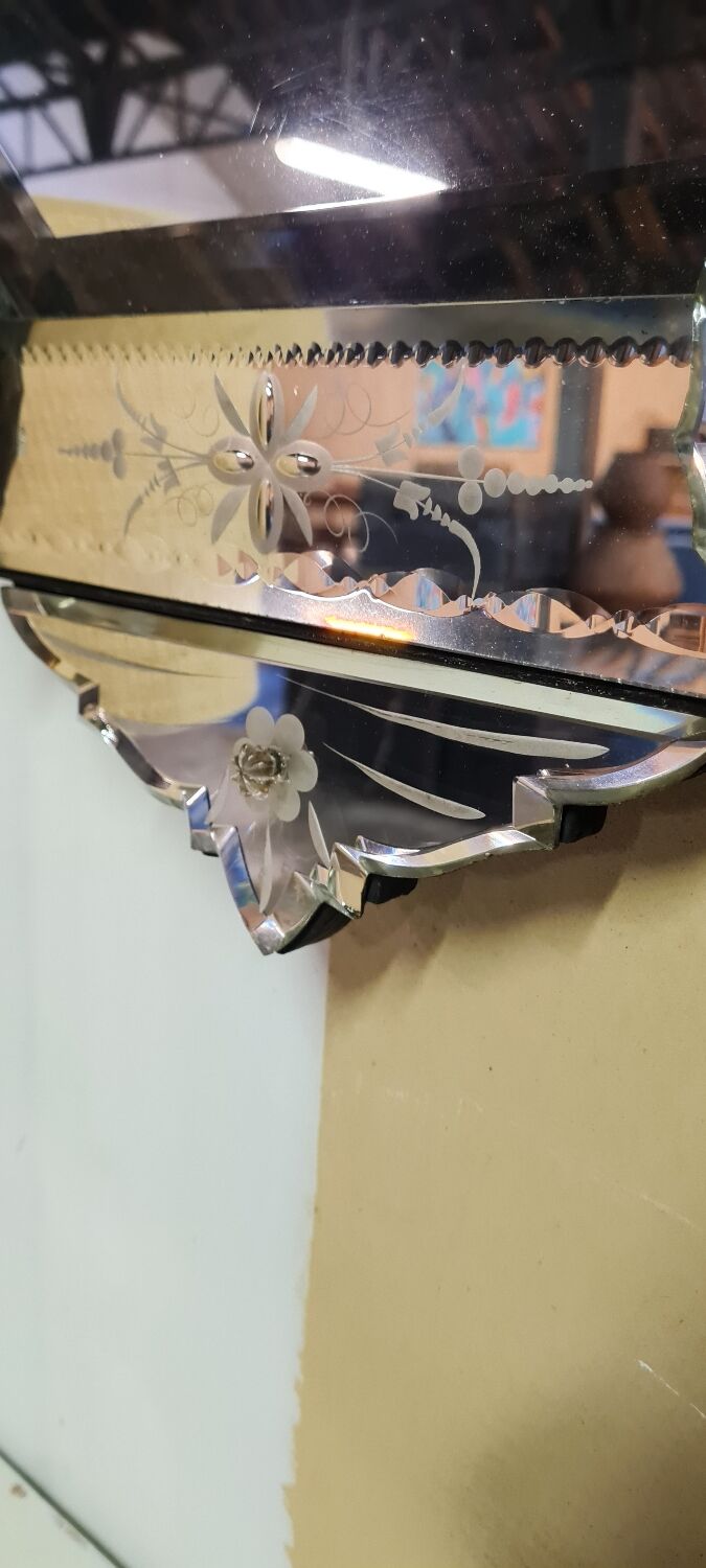 Bevelled Venetian mirror 54x97cm
