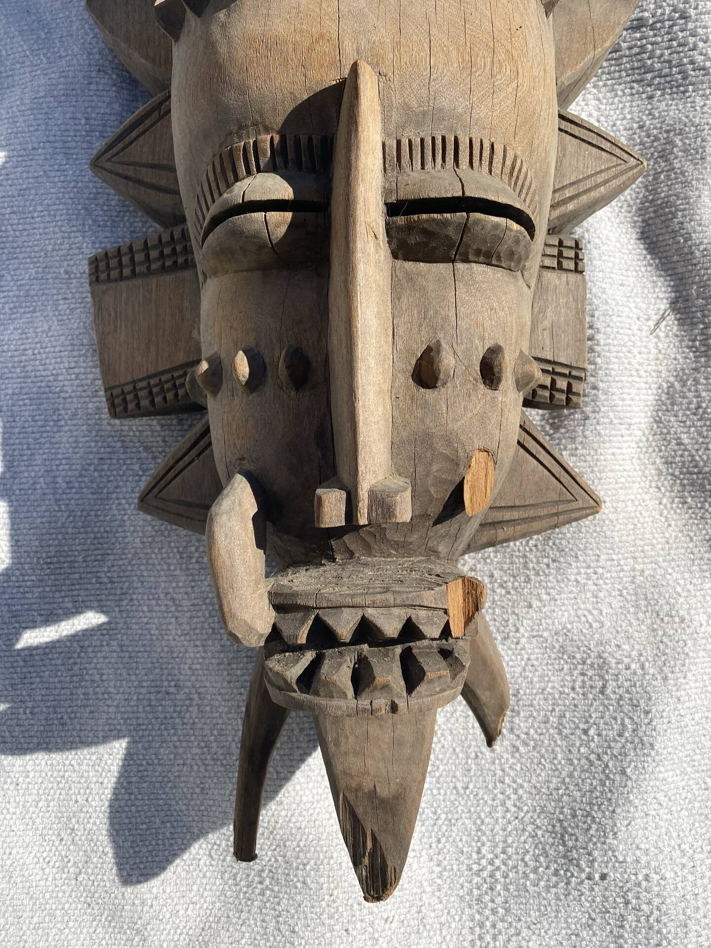 Grand Senoufo kpélié mask from Ivory Coast, 20th century.