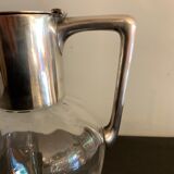 Set de 2 carafes ou pichets en métal argenté et cristal