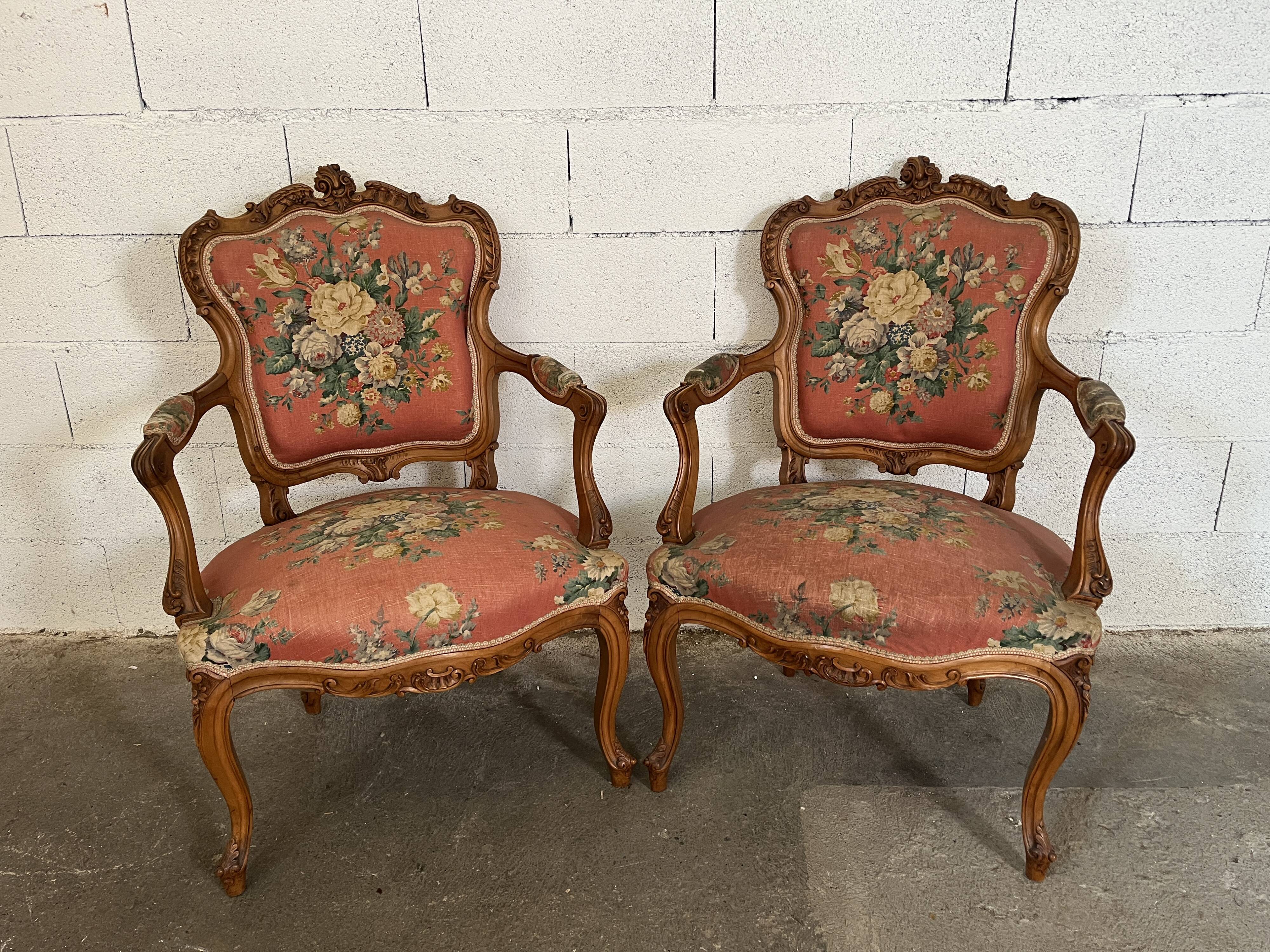 Pair of convertible armchairs