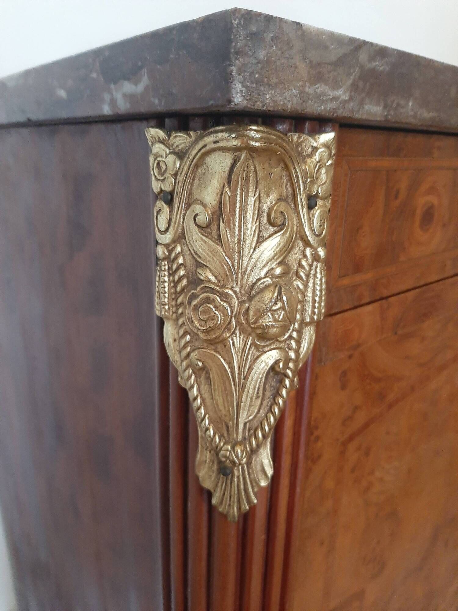 pretty Louis XVI Style bedside cabinet - 1 drawer - 1 Elm Burl marble tray door
