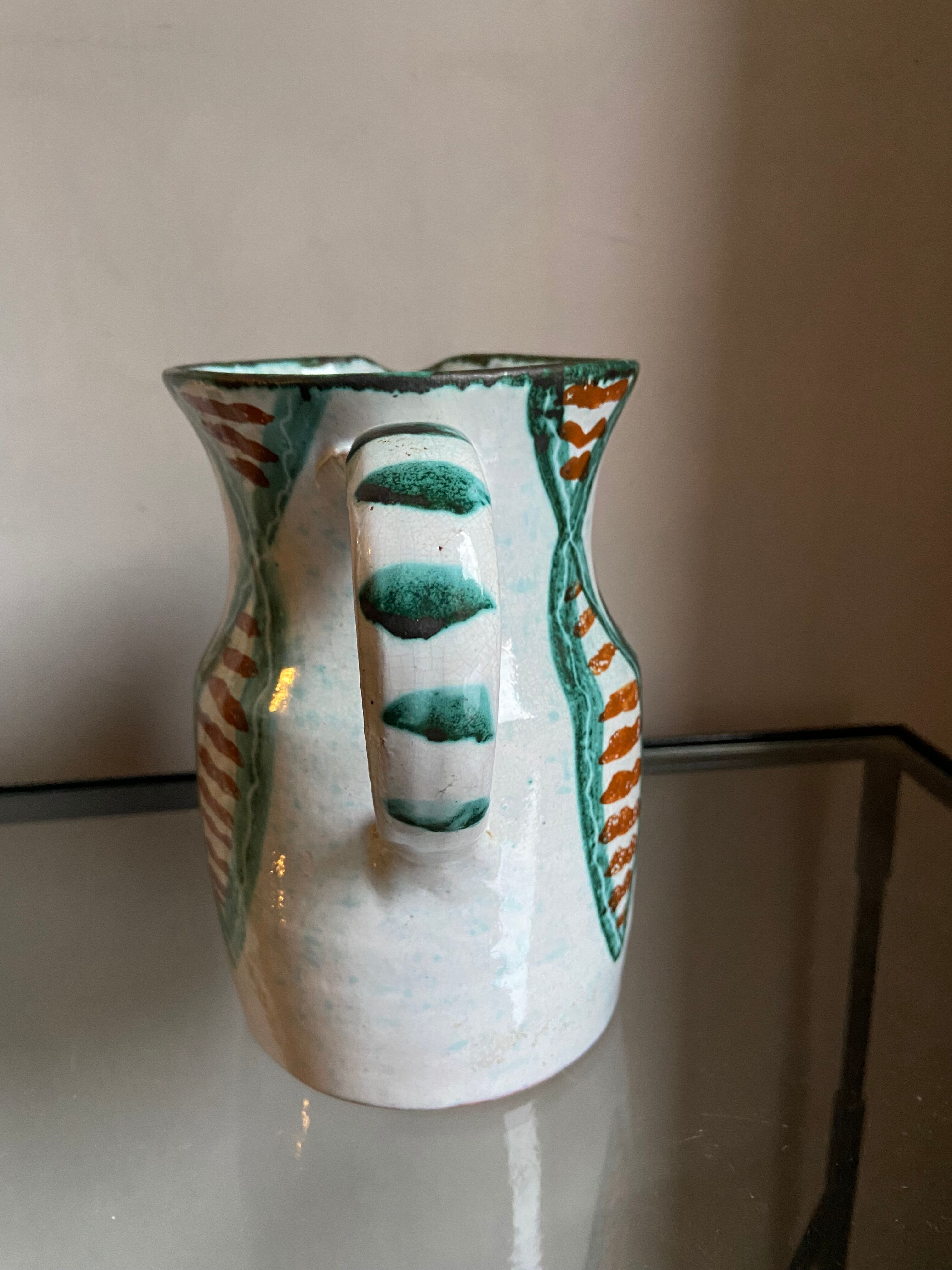 Pichet Vallauris décor with sardines Picault style