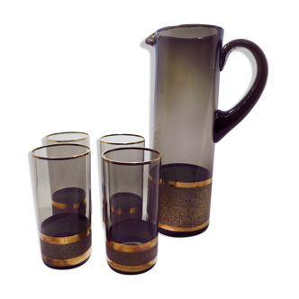 Set carafe and 4 glasses