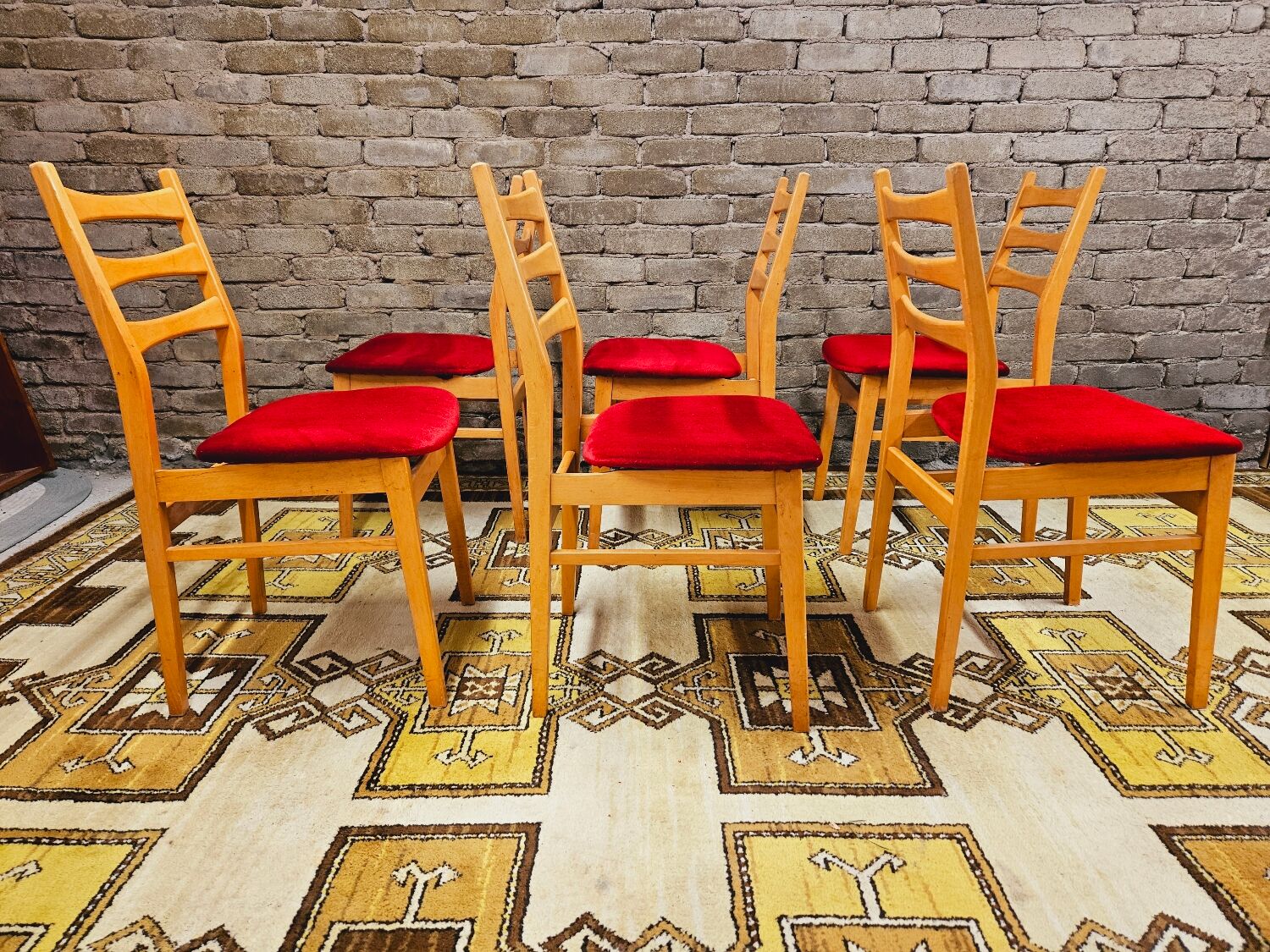 Set de 6 chaises tissu rouge 1960