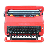 Writing portable Olivetti Valentine Ettore Sottsass 1969 vintage machine