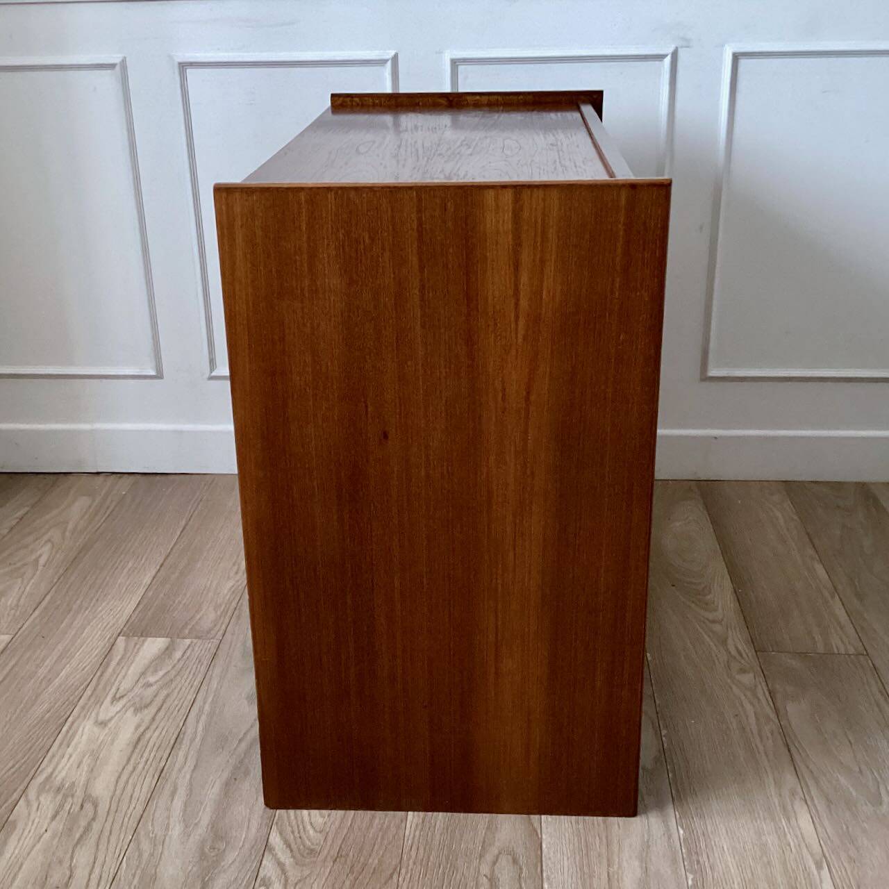 80s wooden chest of drawers