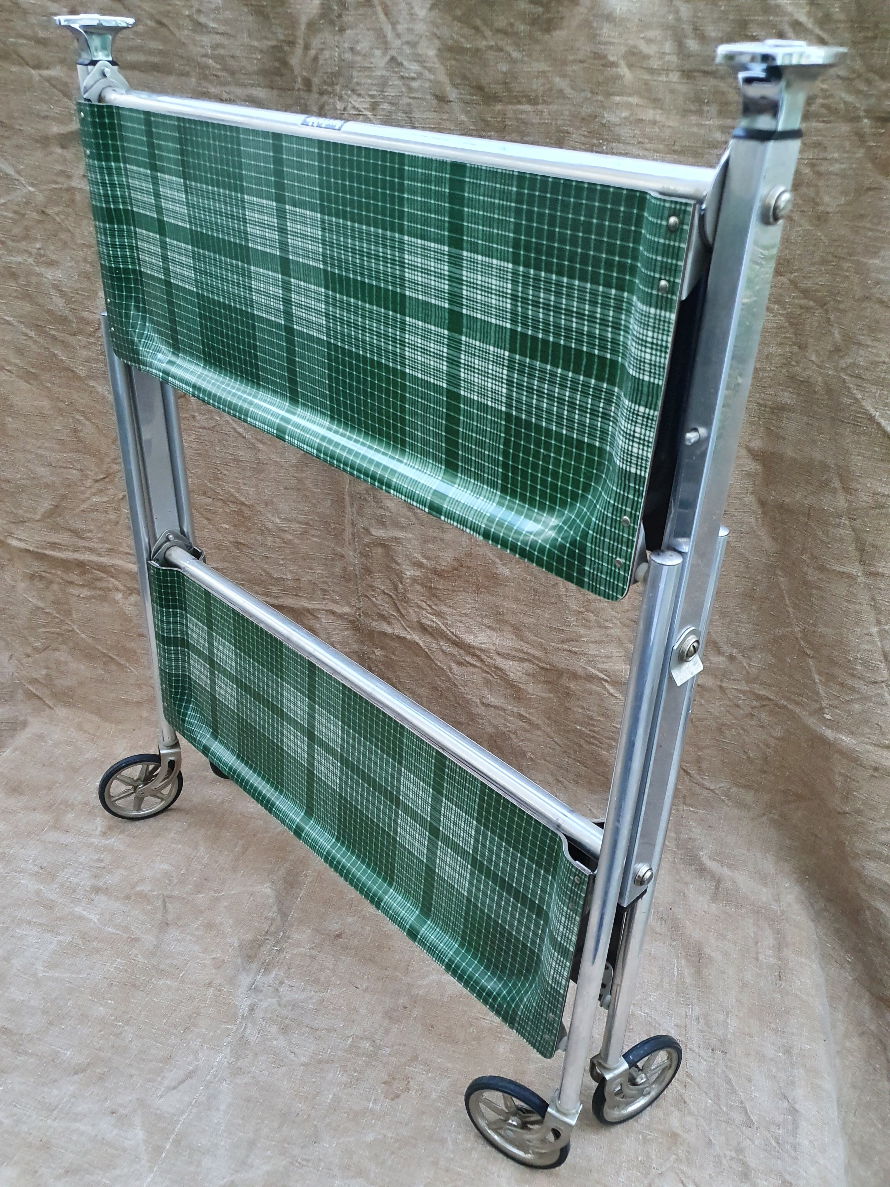 Textable folding service