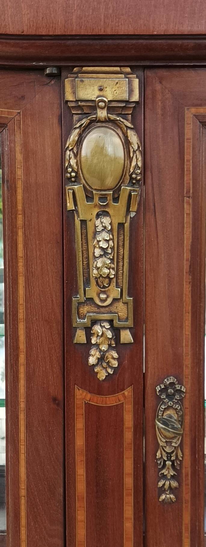 Louis XVI 2-part sideboard in mahogany veneer and precious wood marquetry