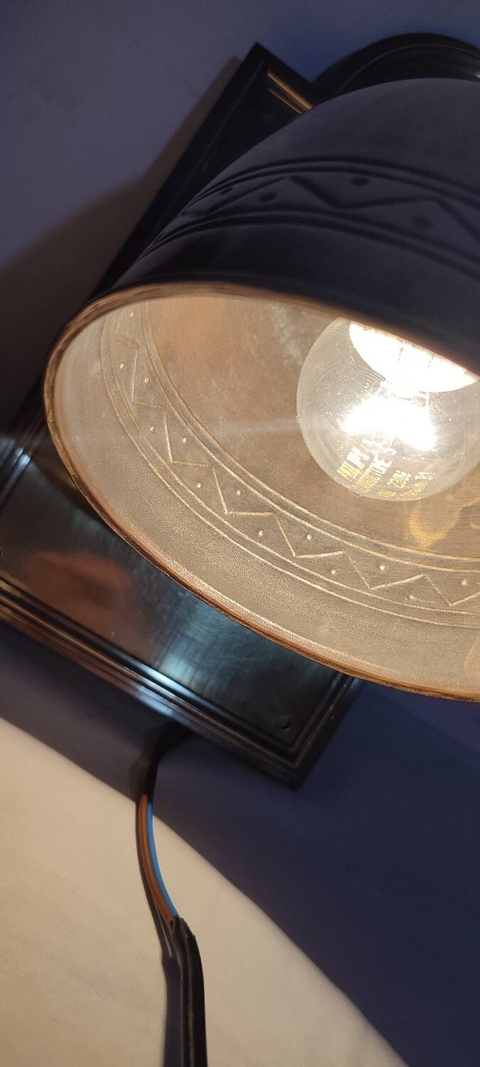 Par de apliques de bronce. España, 1950s.