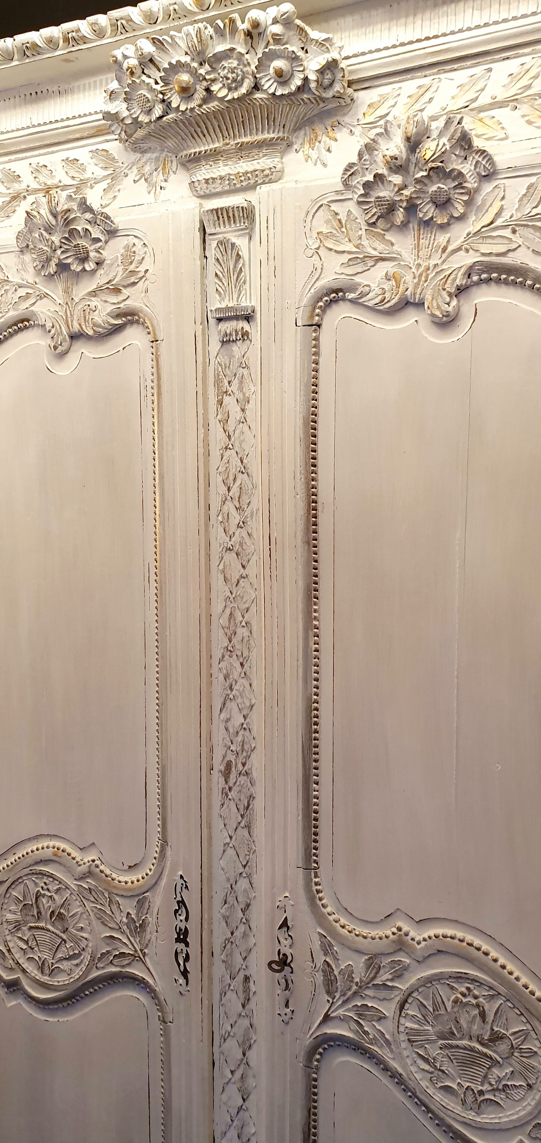 Armoire normande de mariage de style Louis XV, 18ème