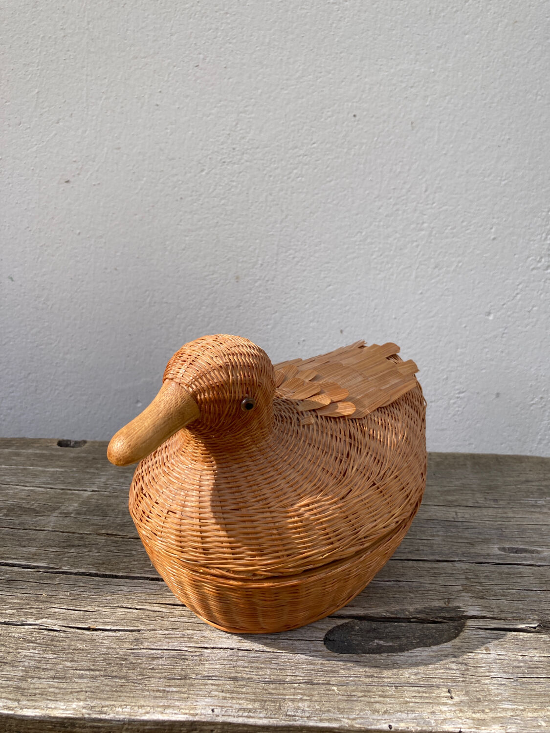Vintage woven rattan duck box