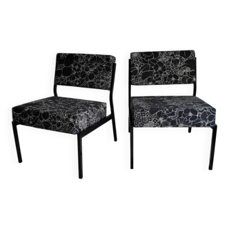 Pair of restored vintage armchairs from the 70s – Black metal and fabric