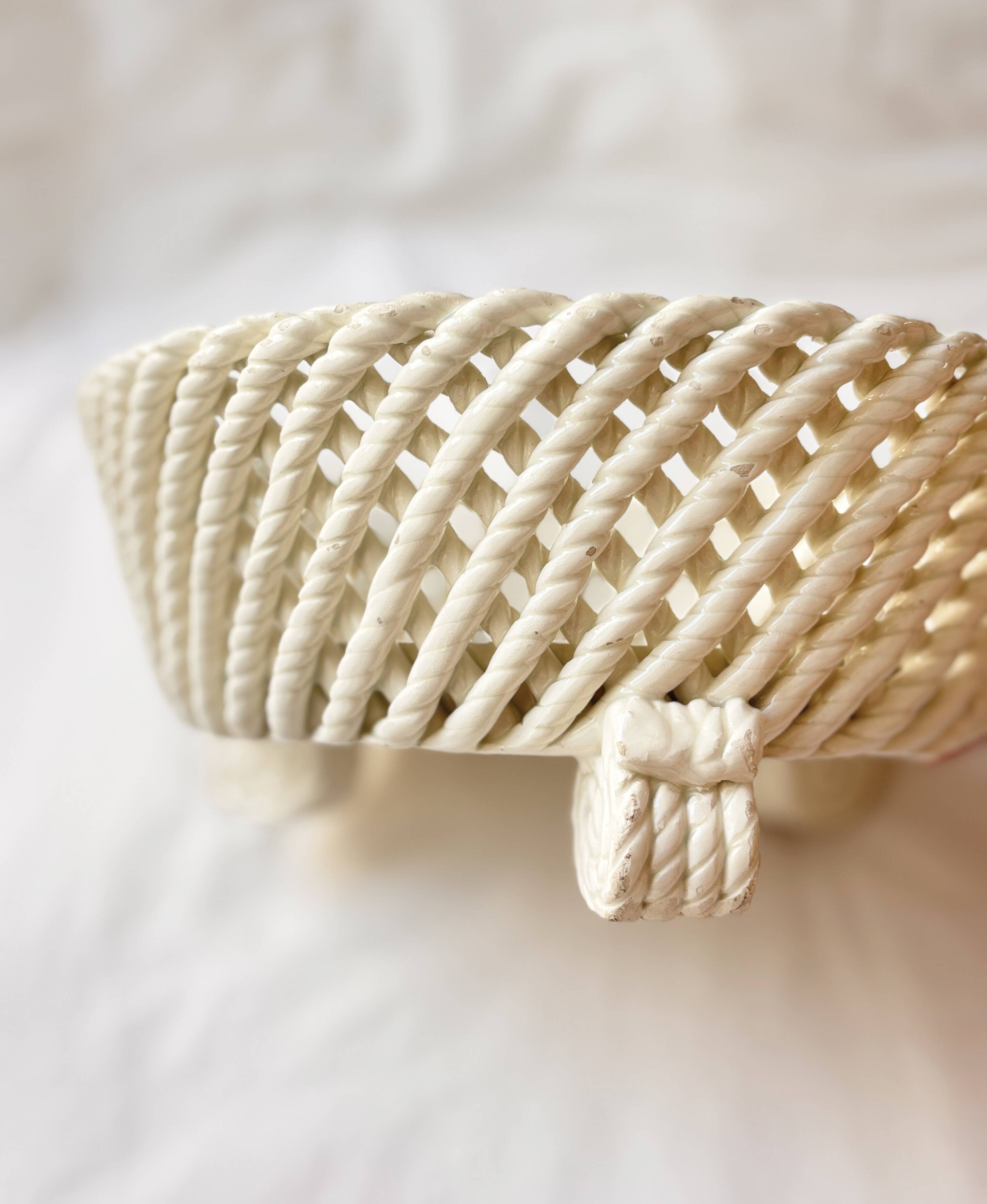 Twisted fruit basket