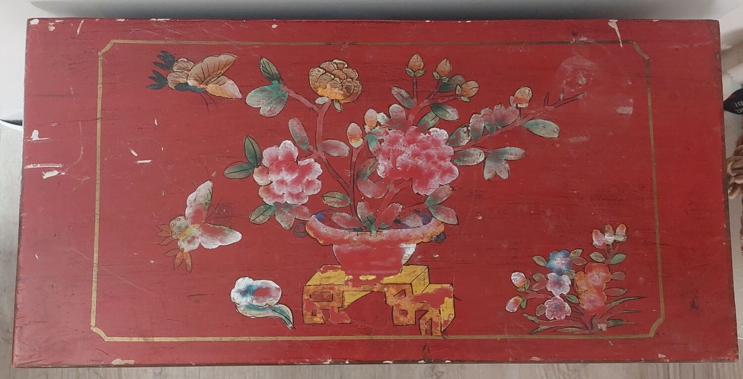 Cabinet tibétain