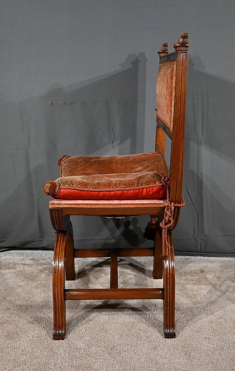 Curule Chair in Solid Walnut, Renaissance taste – Late 19th century