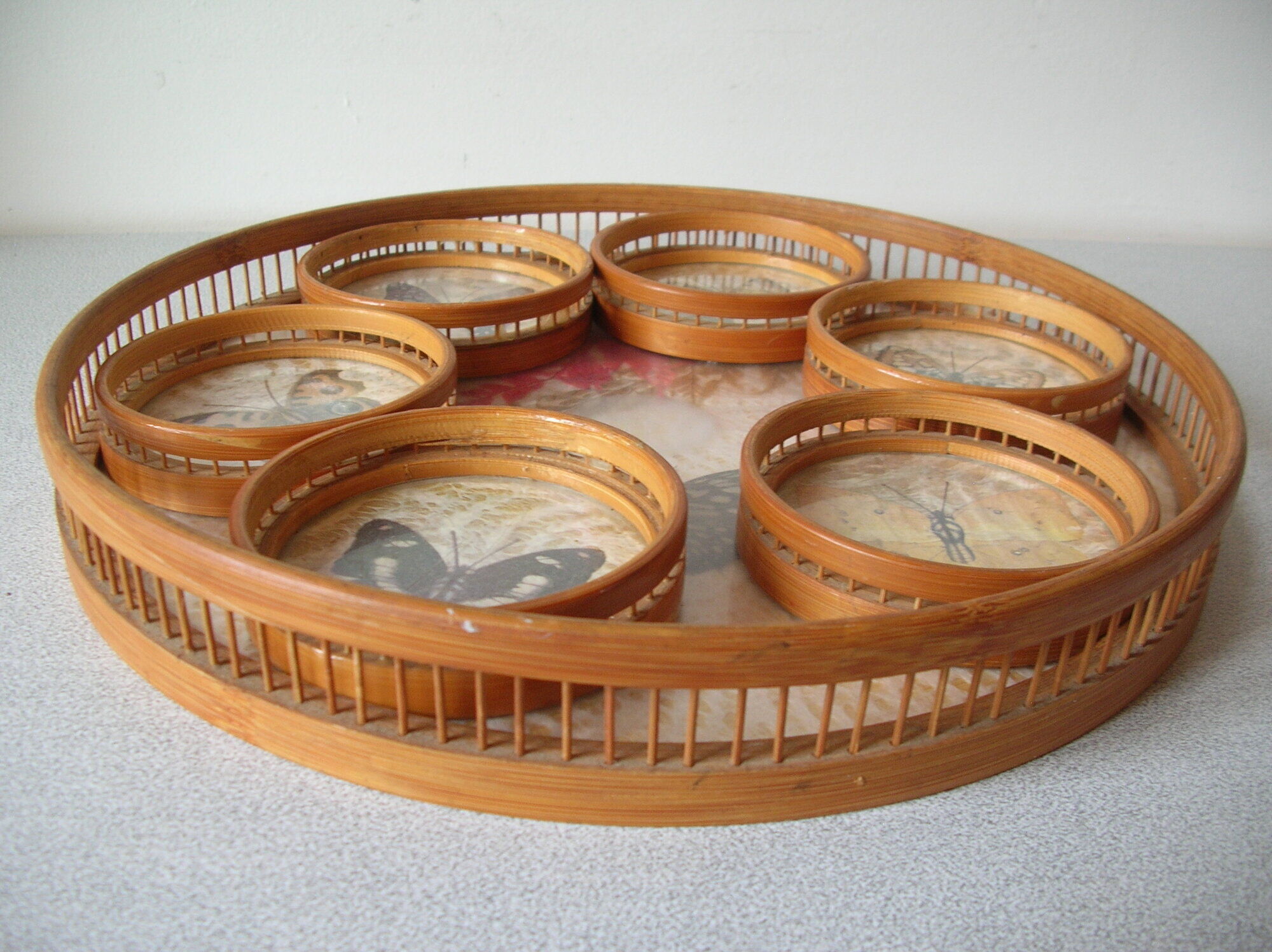 Old tray and 6 under glasses bamboo decoration butterfly deco vintage living room