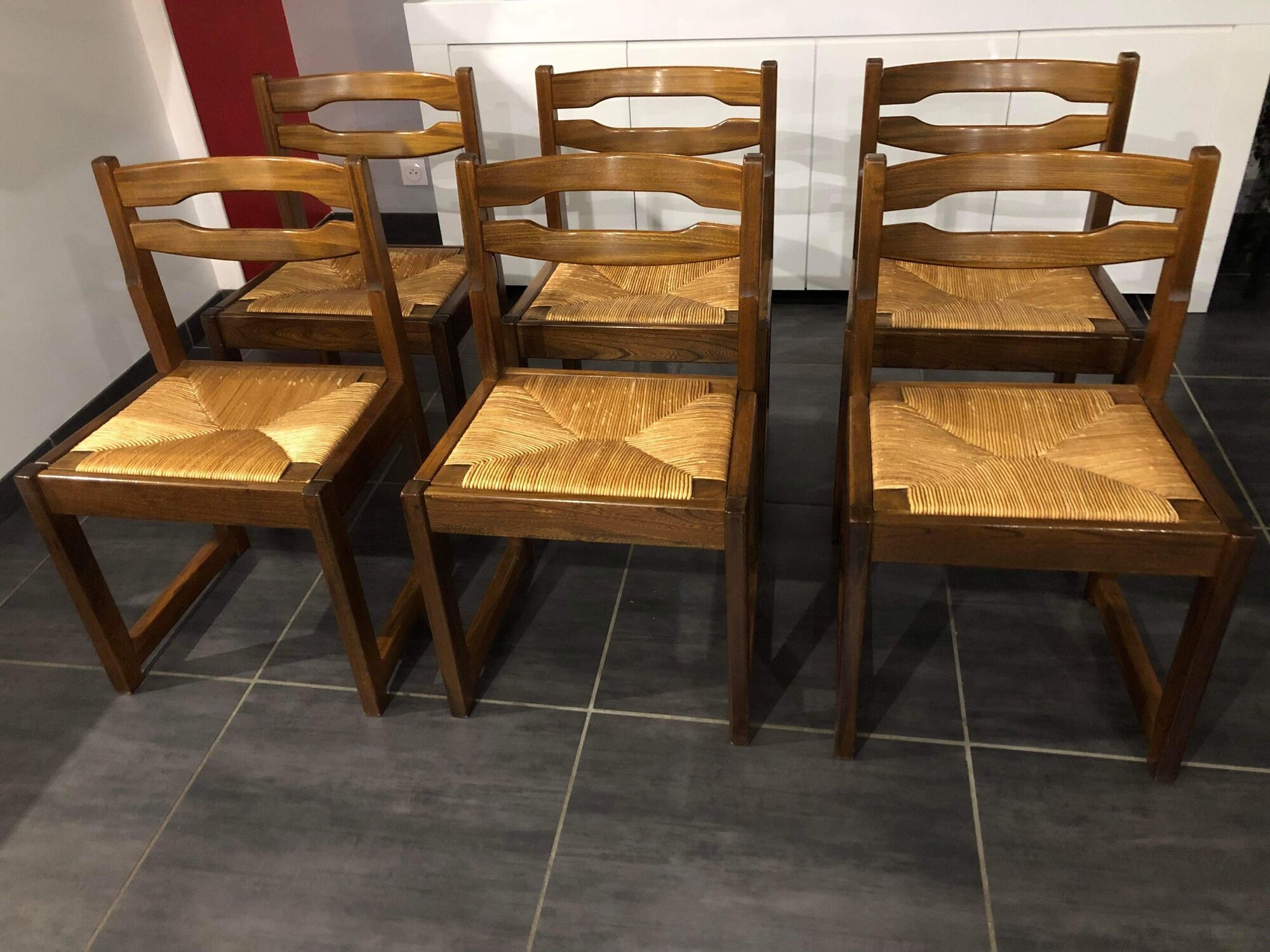 Suite of 6 sled chairs from the house revival 1970s