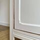 Armoire bonnetière parisienne