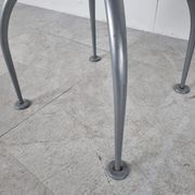 Chaises de salle à manger en métal post-modernes, années 1990