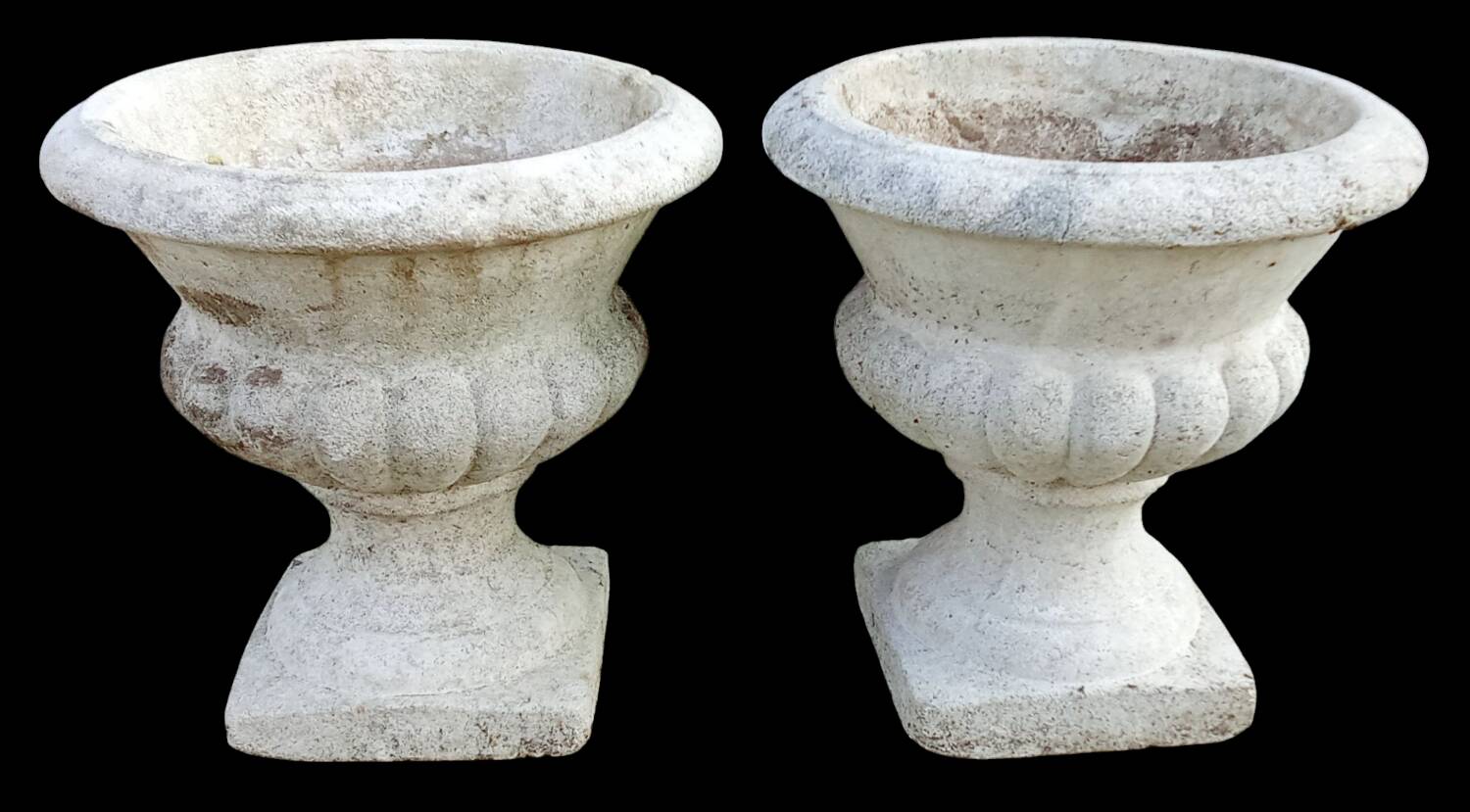 Pair of old Medici stone