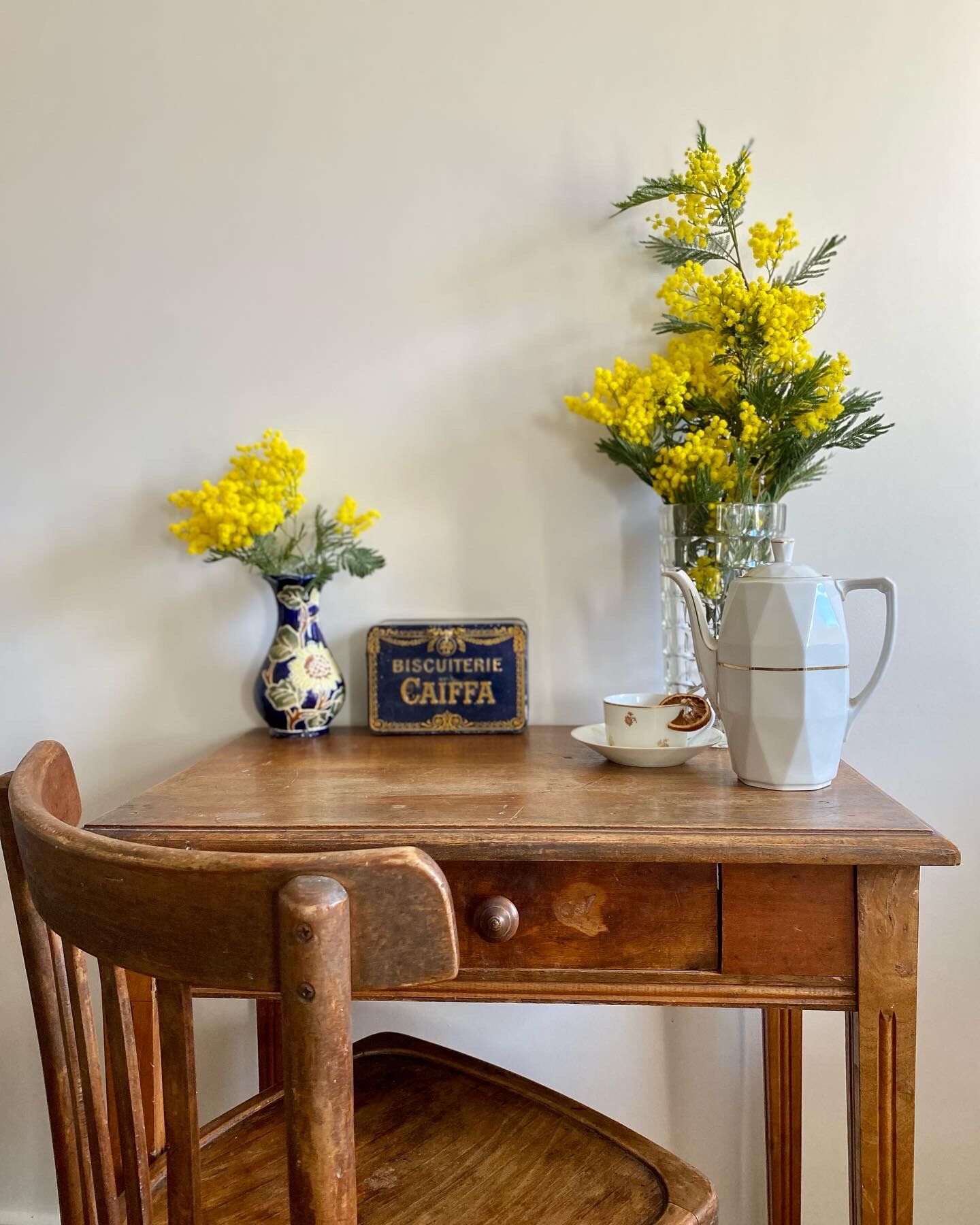 Old year 50 wooden desk