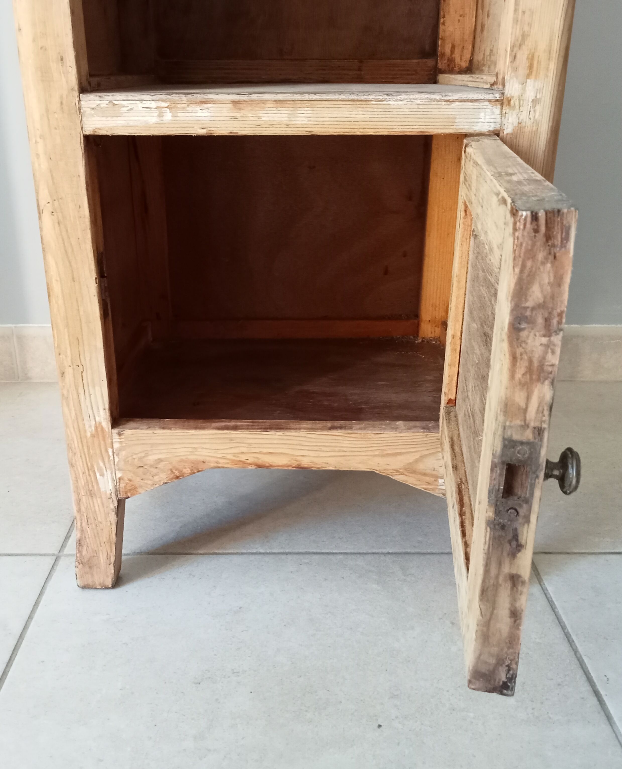 Art Deco side table 50s