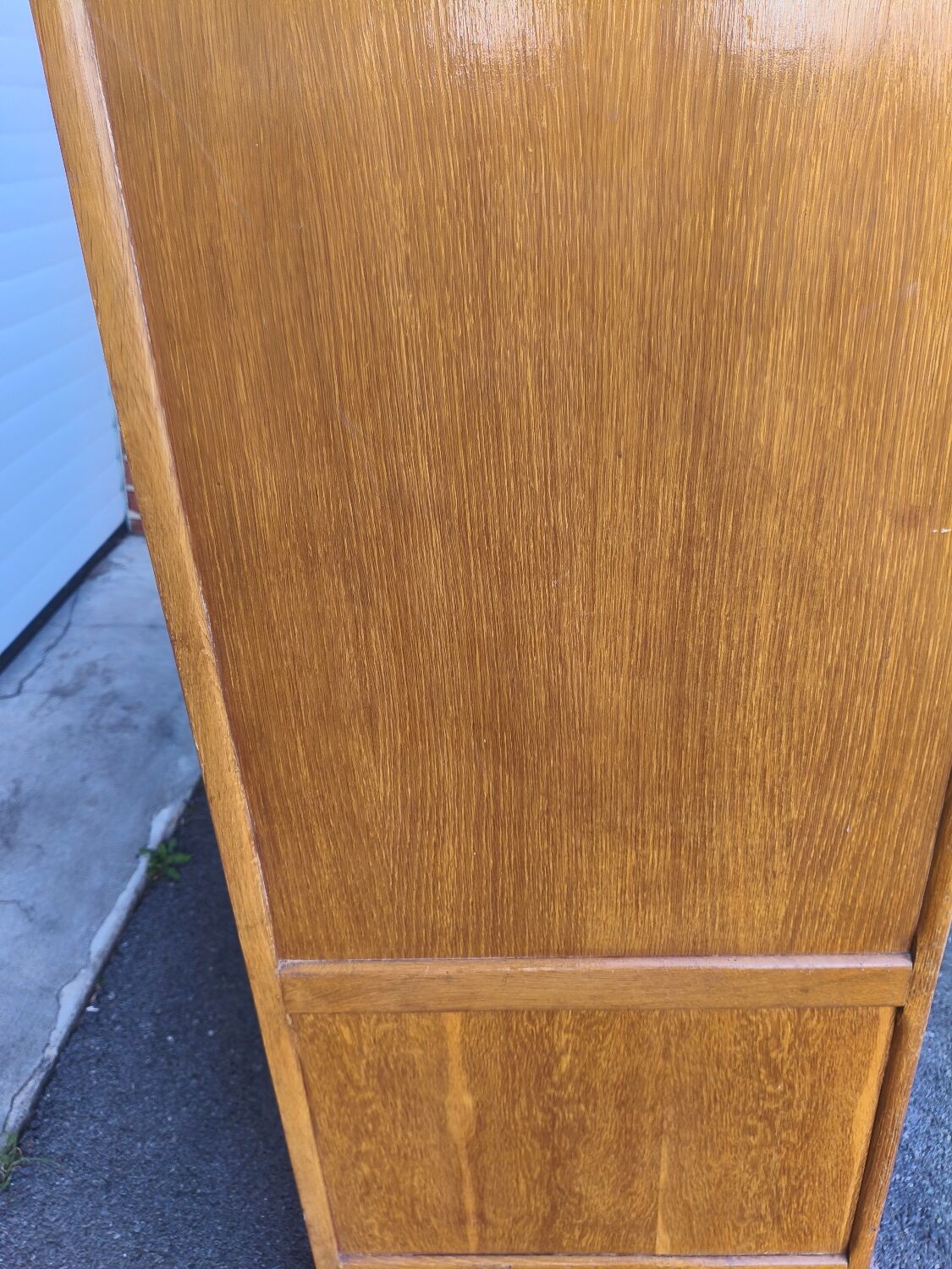 Armoire parisienne vintage