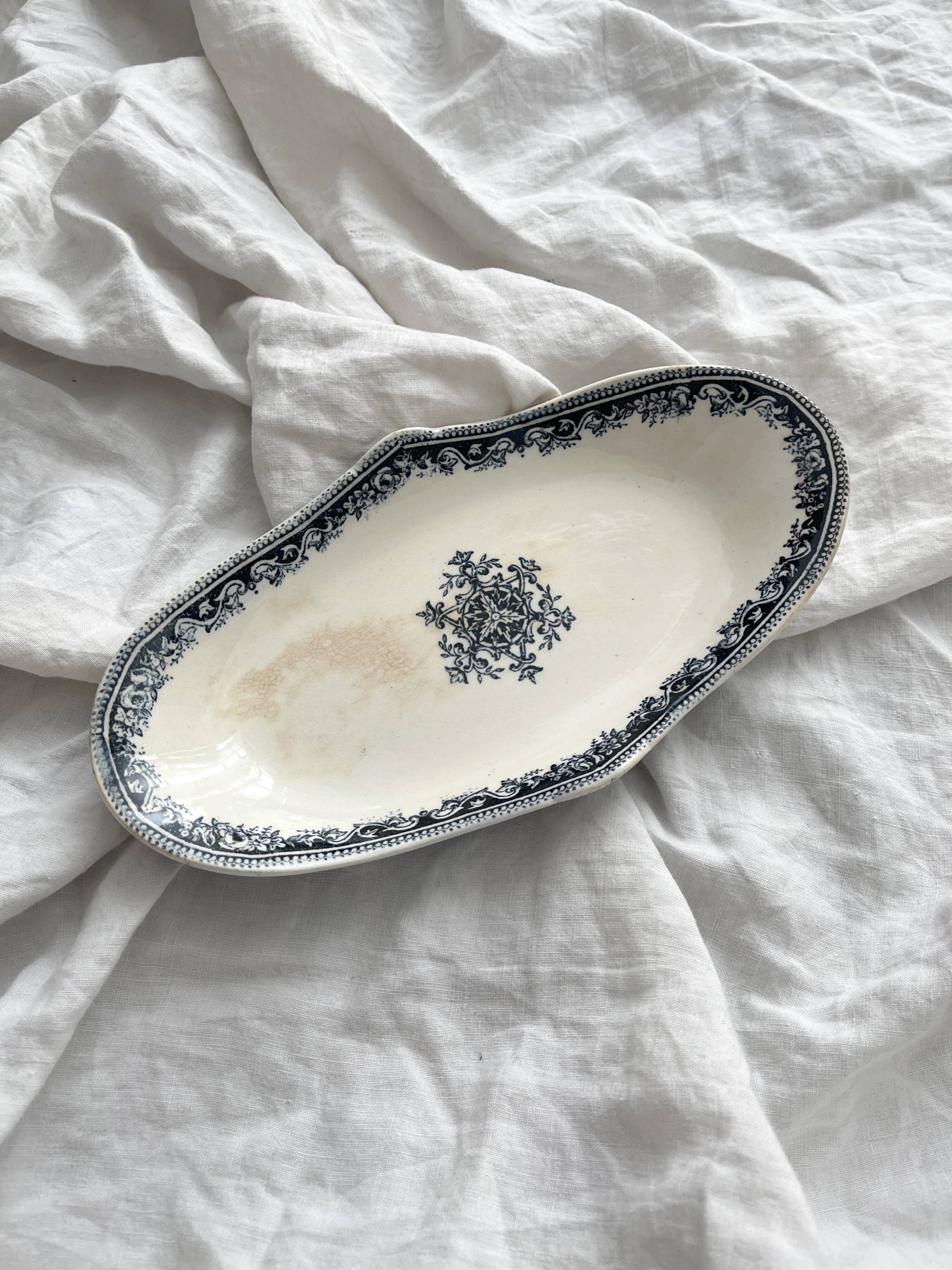 Ironware dish "Garlande Service" JVB Jules Vieillard Bordeaux
