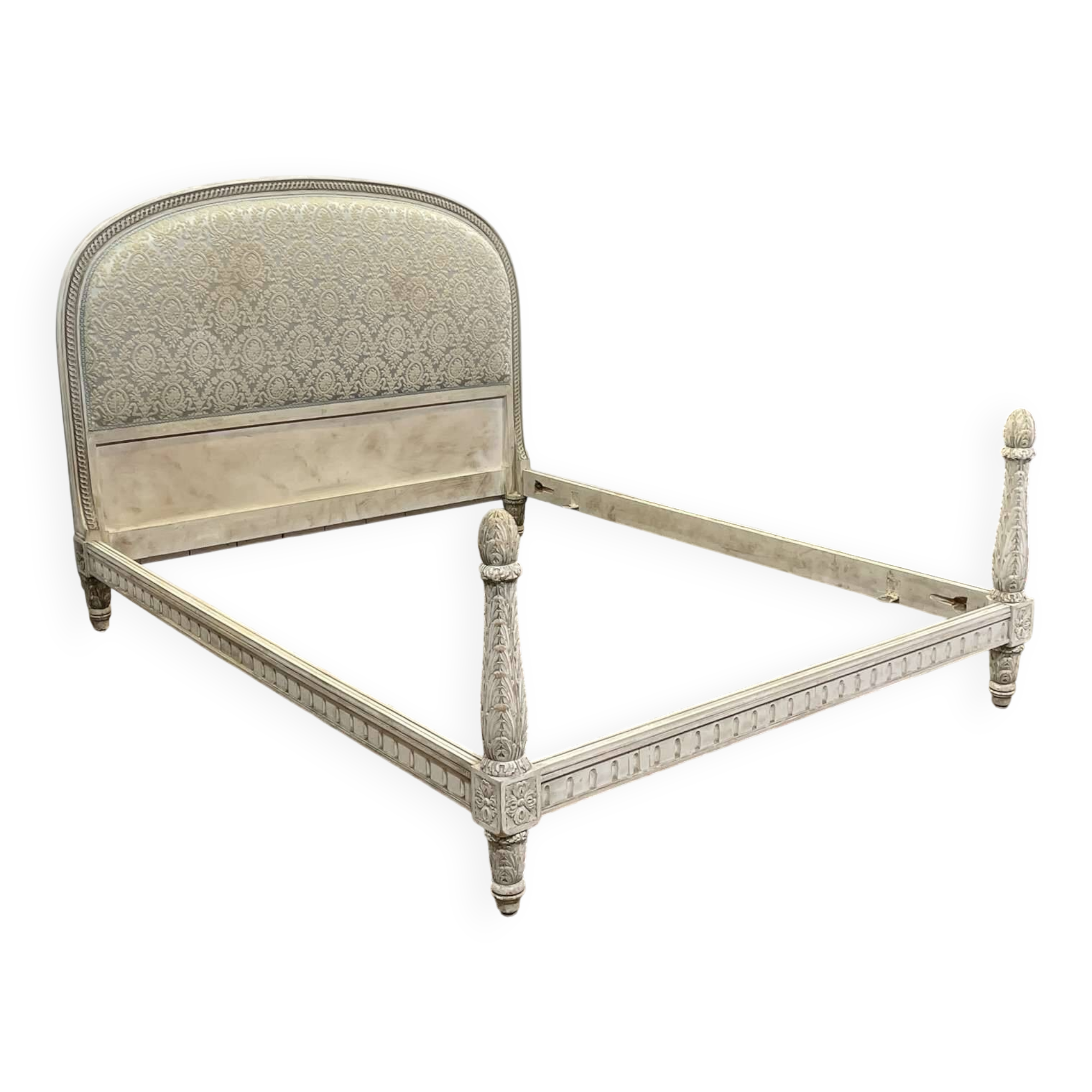 Louis XVI beech bed known as "à la Balleroy", early 20th century