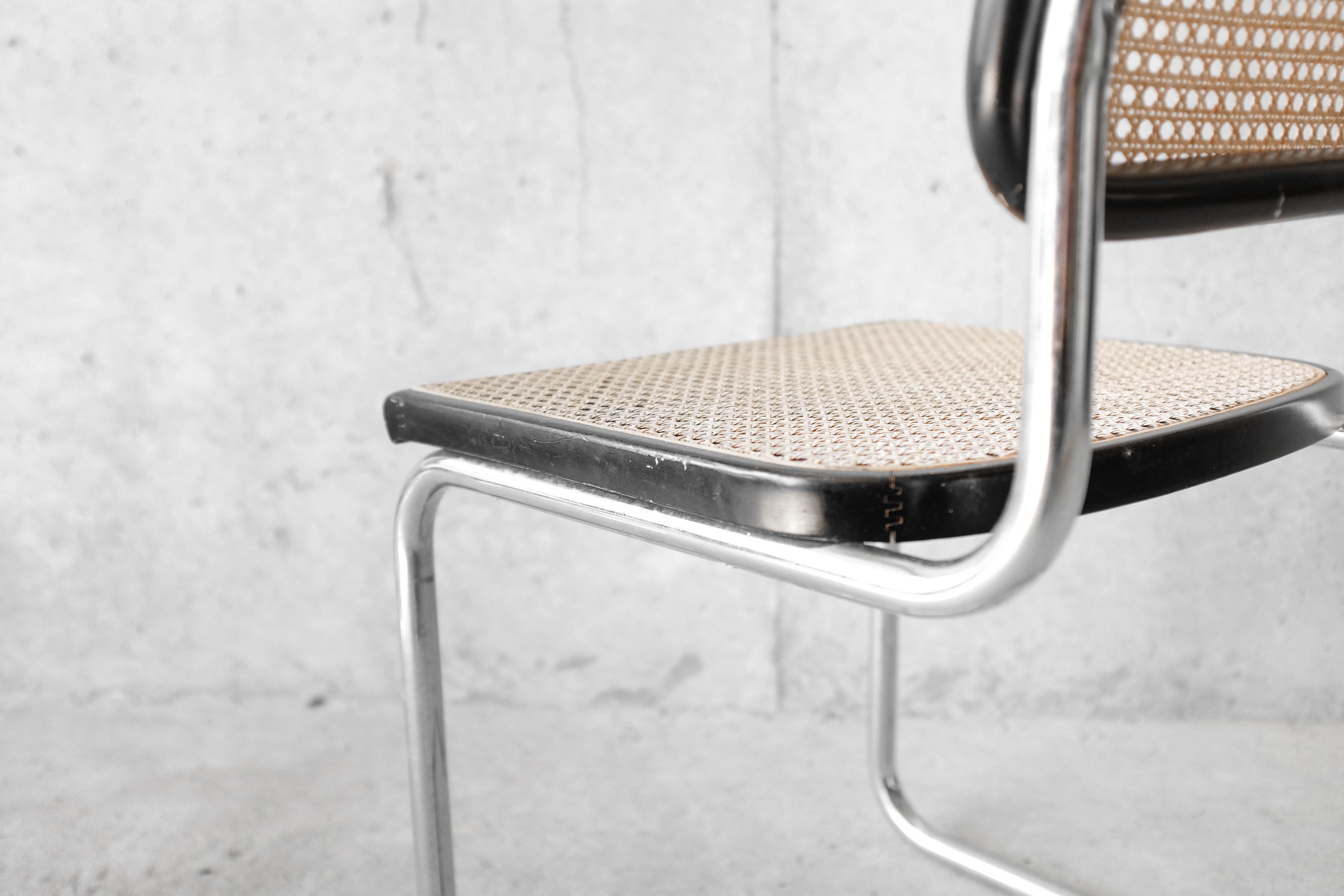Cesca chair b32 black by Marcel Breuer