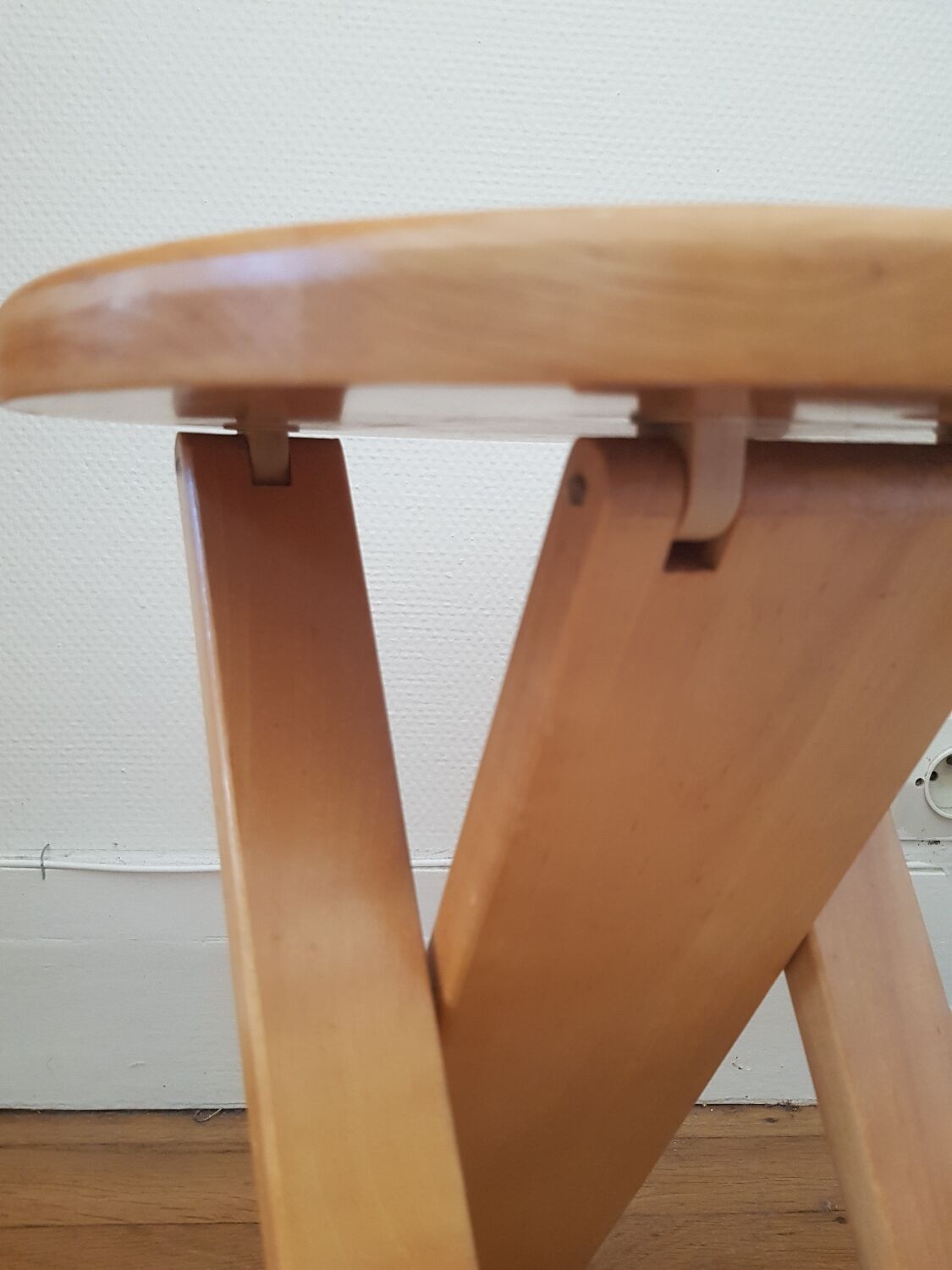 Suzy stool by Adrian Reed