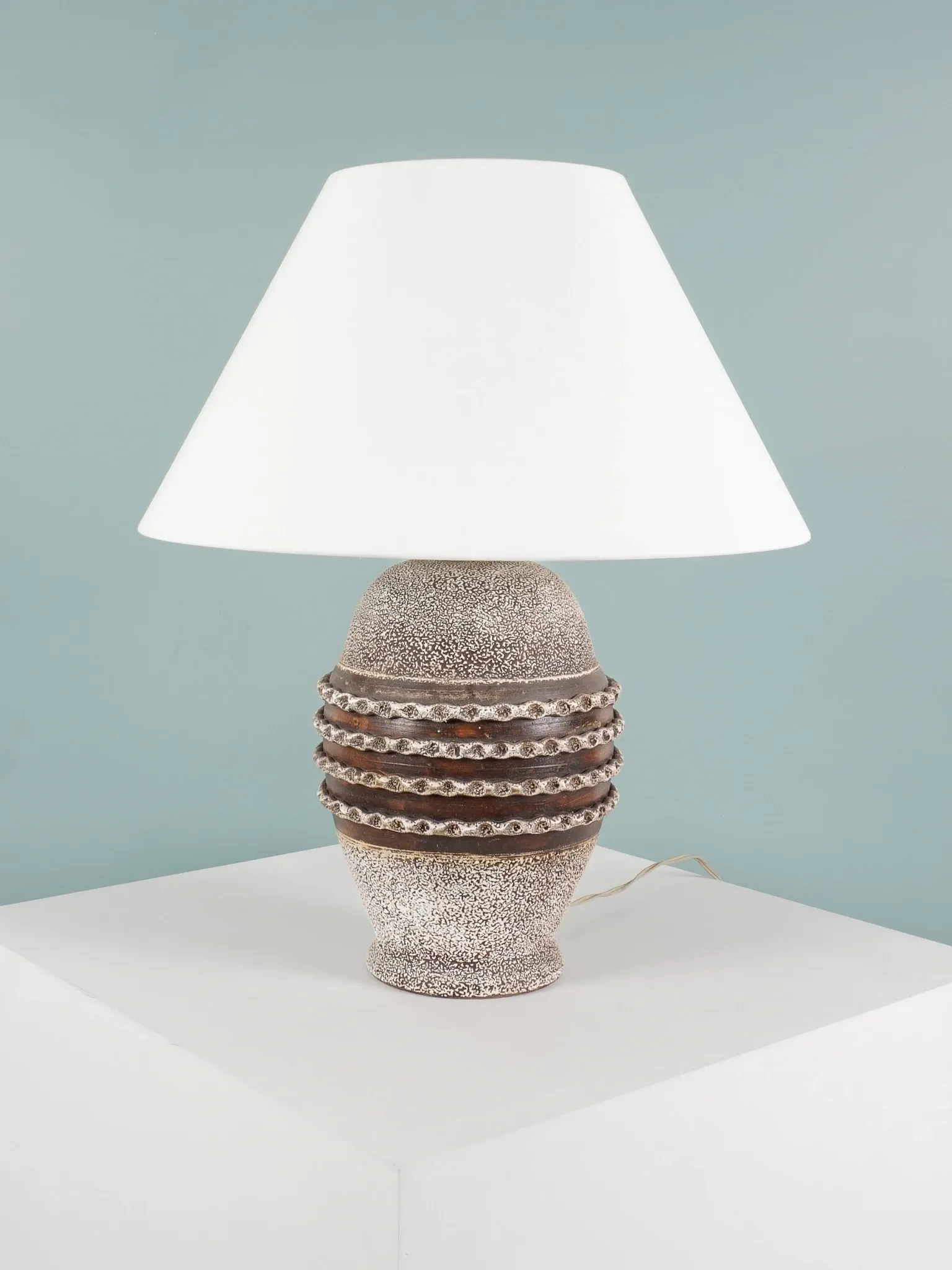 FRENCH WORK - Ceramic lamp in the style of Jean Besnard - France, circa 1950