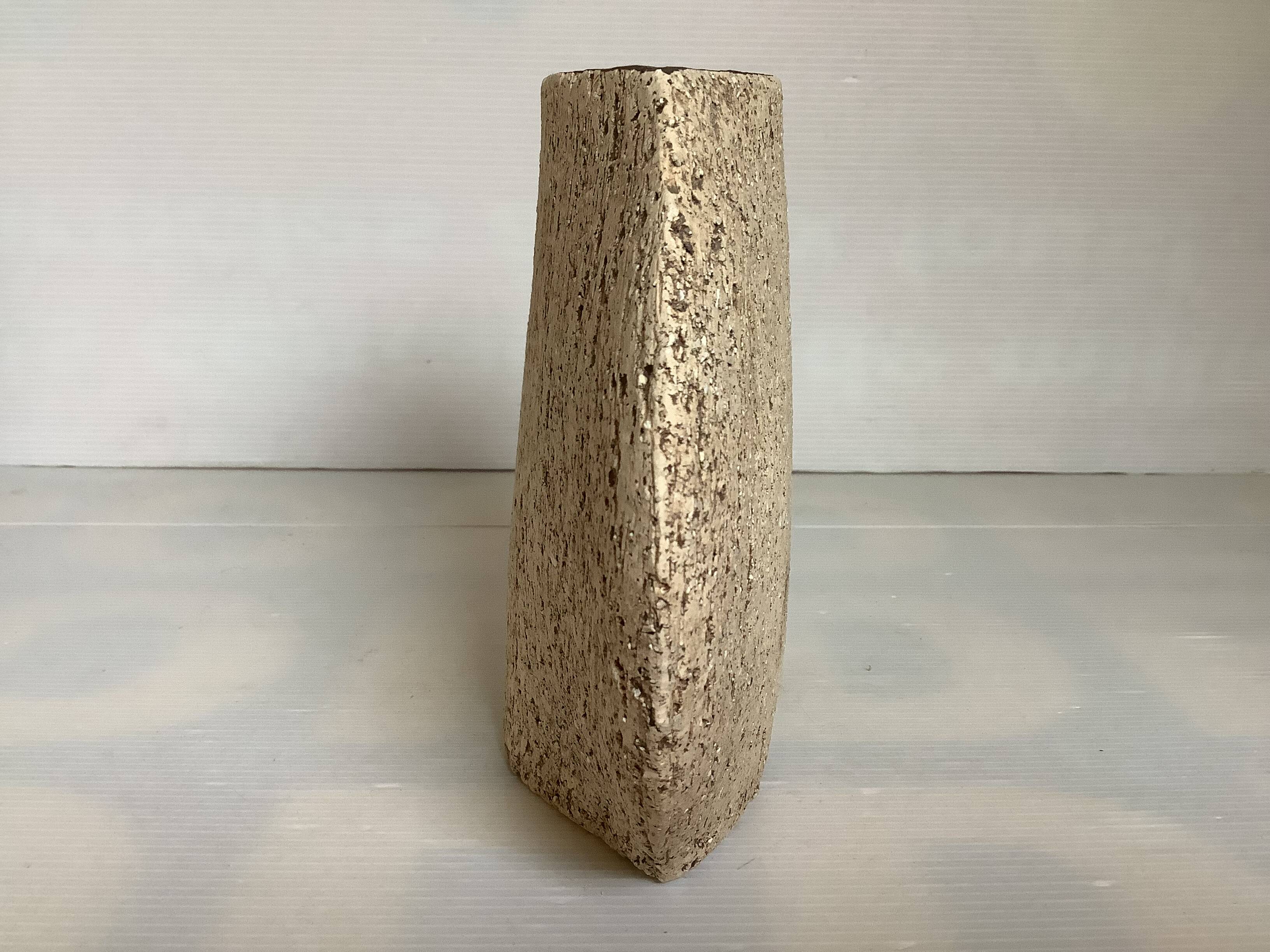 Ceramic vase by Victor Helena