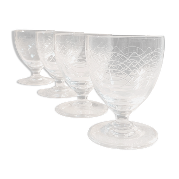 4 verres à vin