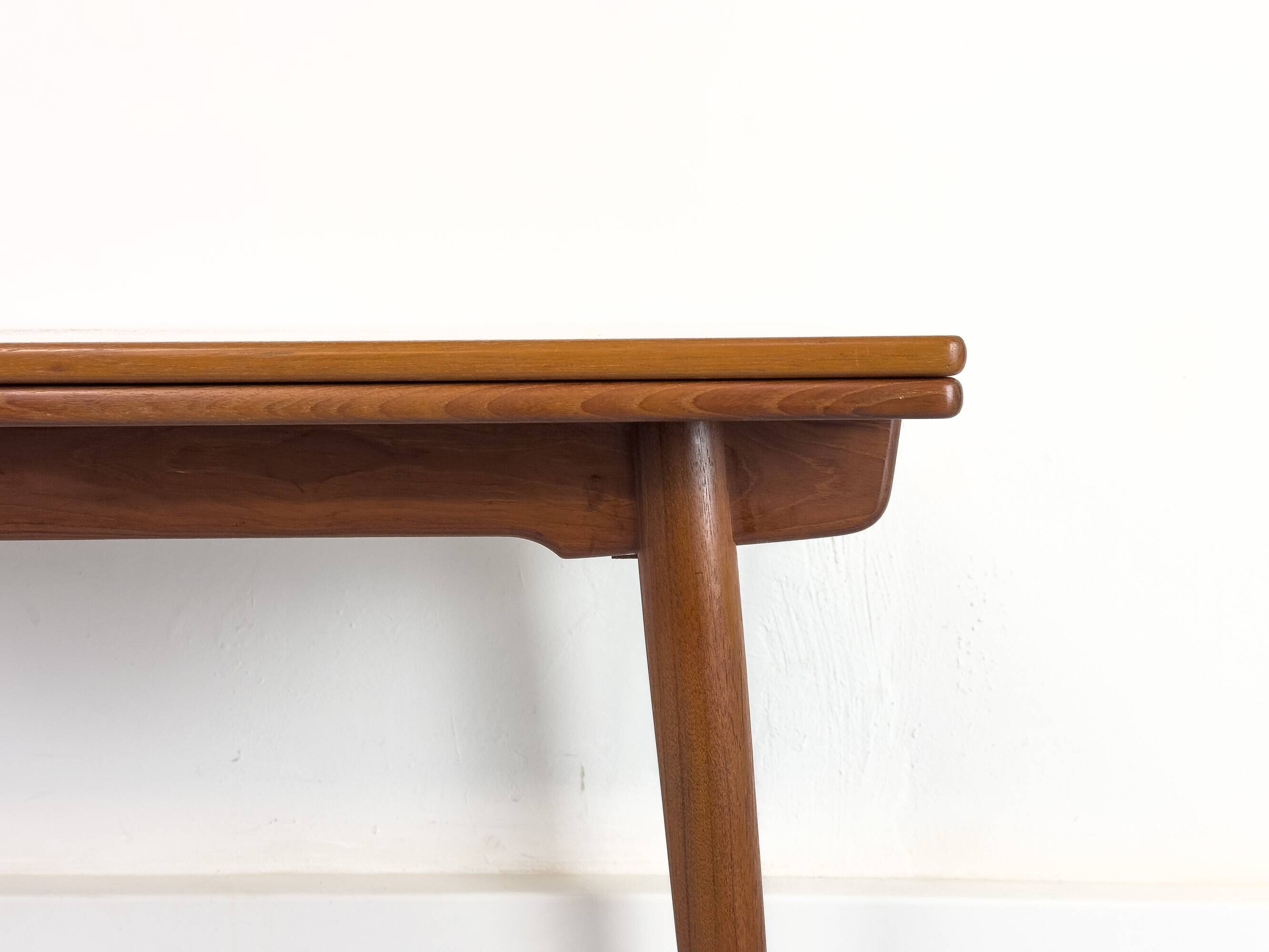 Table à manger en teck AT-312 par Hans J. Wegner pour Andreas Tuck, années 1960