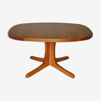 Baumann oval walnut table with extension cords