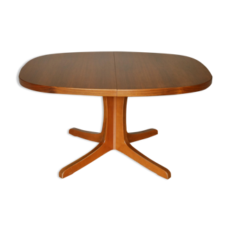 Baumann oval walnut table with extension cords