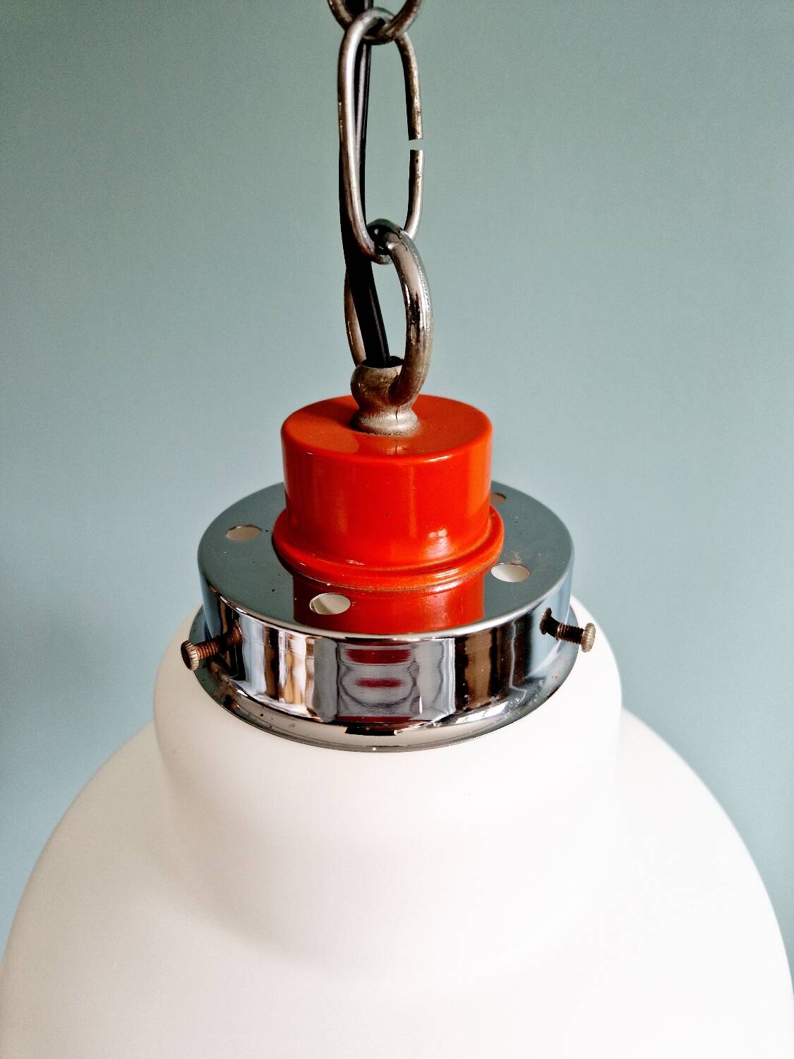 Suspension Space Age en opaline blanche, Massive, 1970