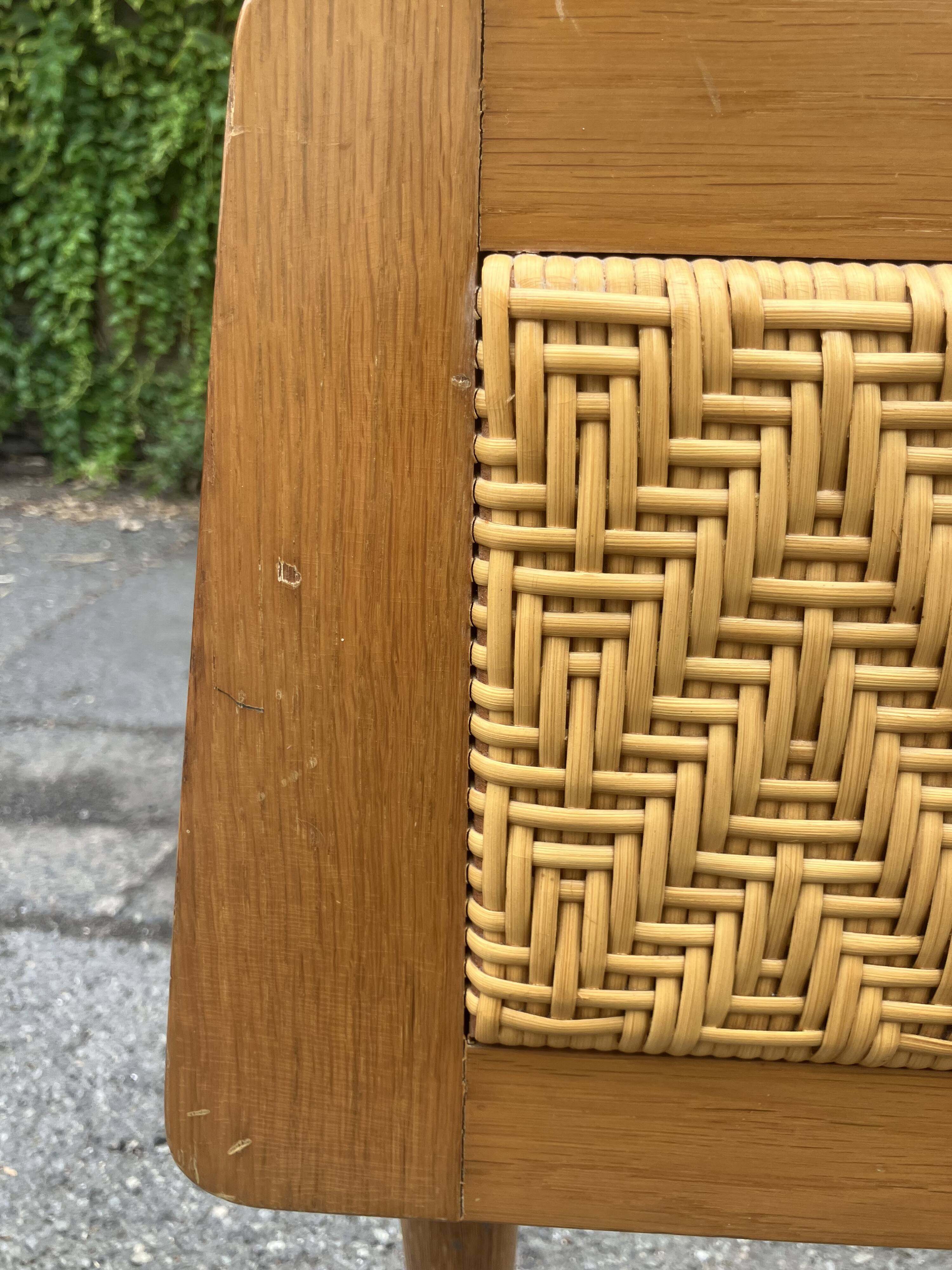 Vintage oak and rattan bed + 2 matching bedside tables – 1950s/60s – invoice