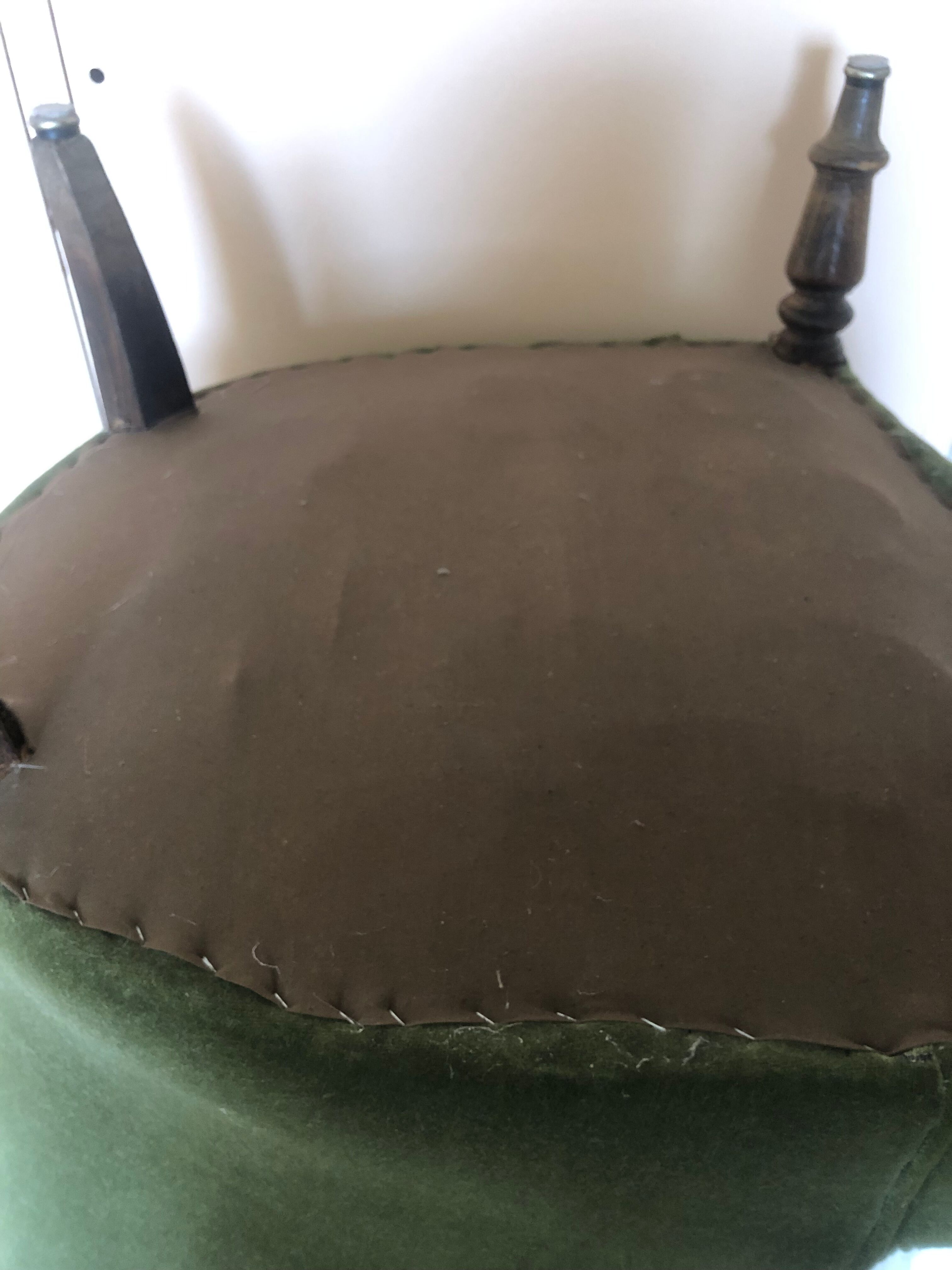 Toad armchair in green velvet