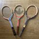 Série de 3 raquettes en bois vintage